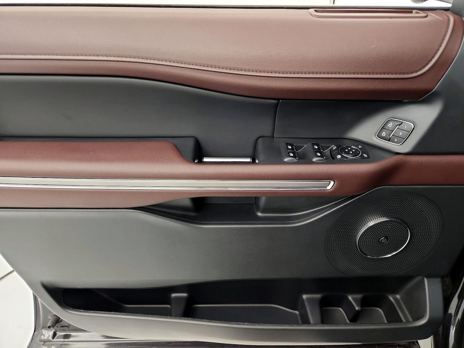 2024 Ford Expedition Limited - Photo 13