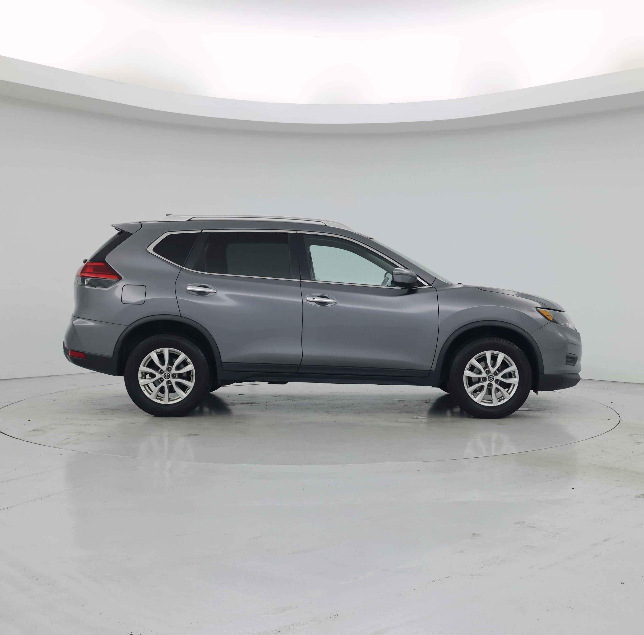 Thumbnail: 2017 Nissan Rogue - 7