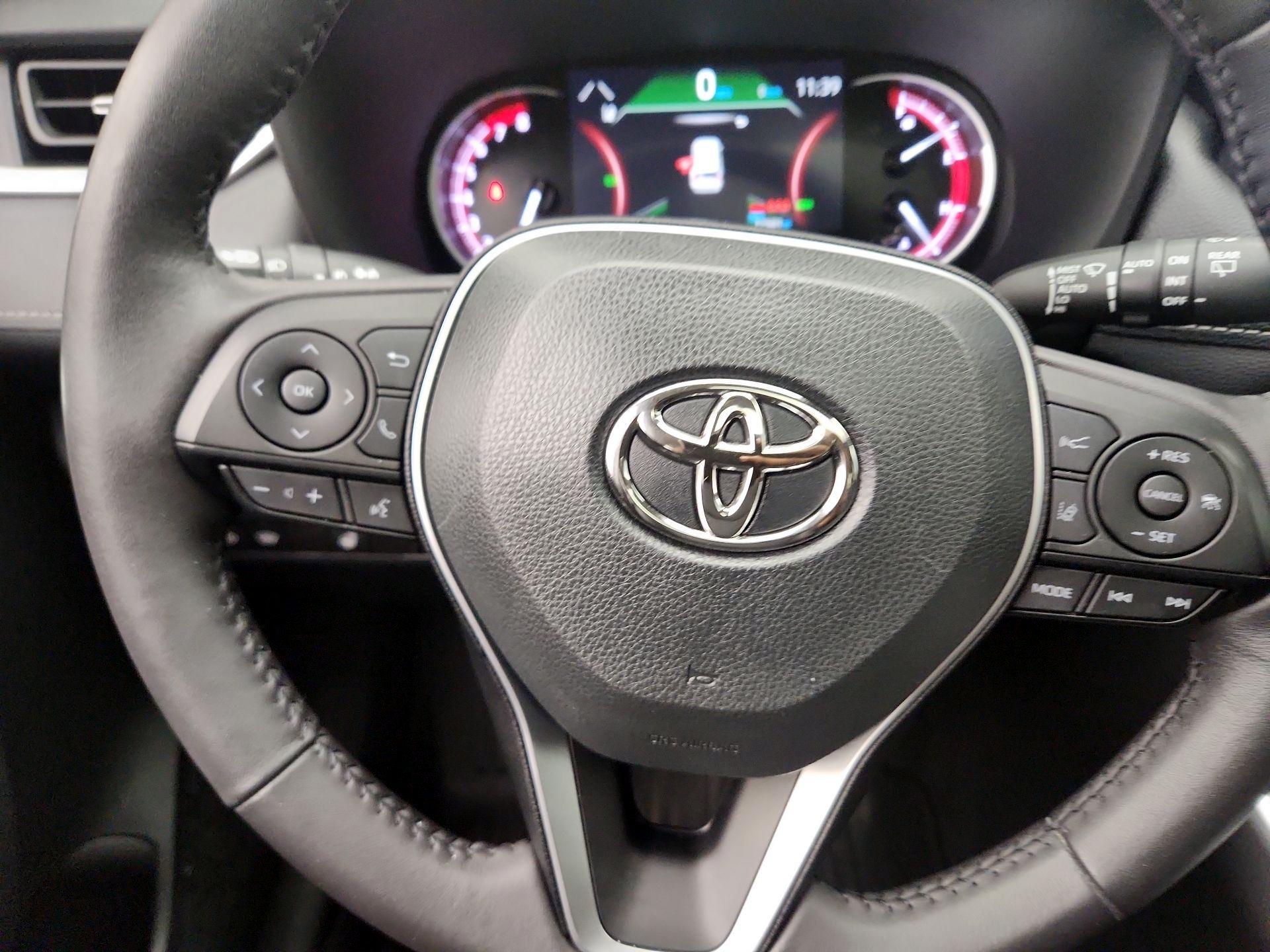 Thumbnail: 2023 Toyota RAV4 - 10