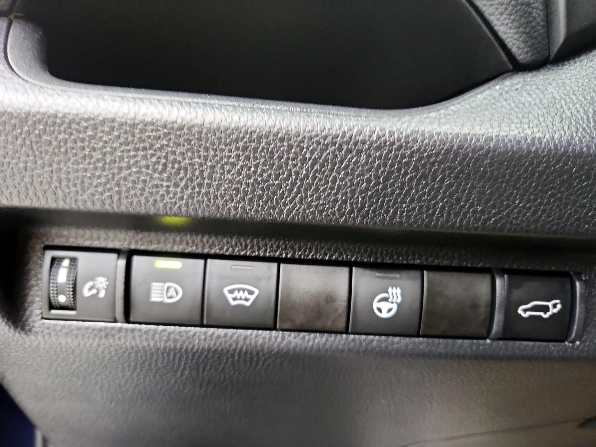 Thumbnail: 2023 Toyota RAV4 - 13