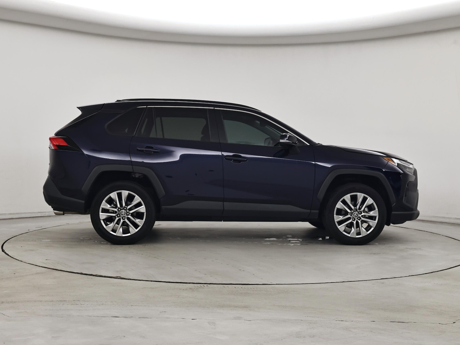 2023 Toyota RAV4 XLE Premium - Photo 8