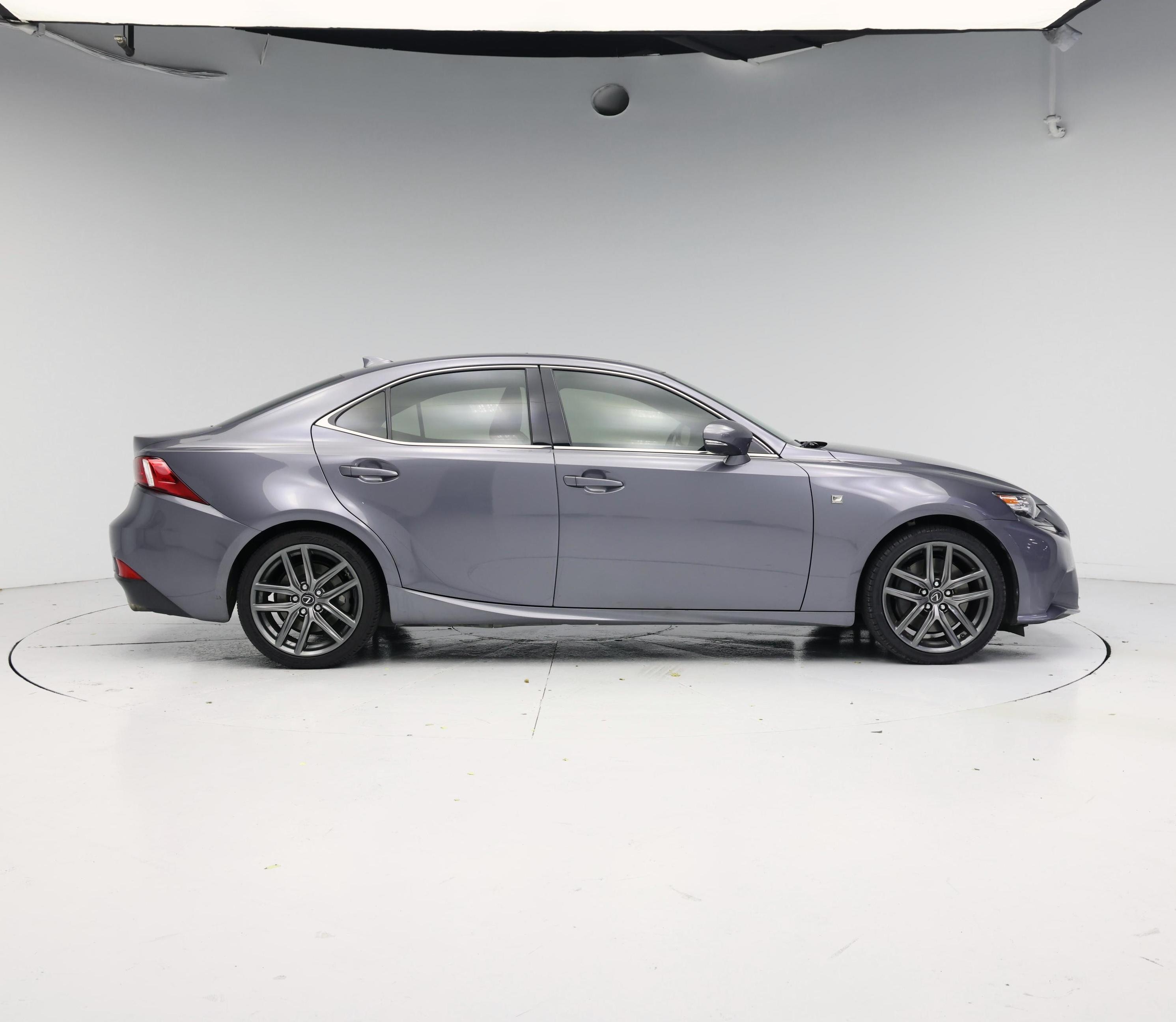 Thumbnail: 2016 Lexus IS - 7