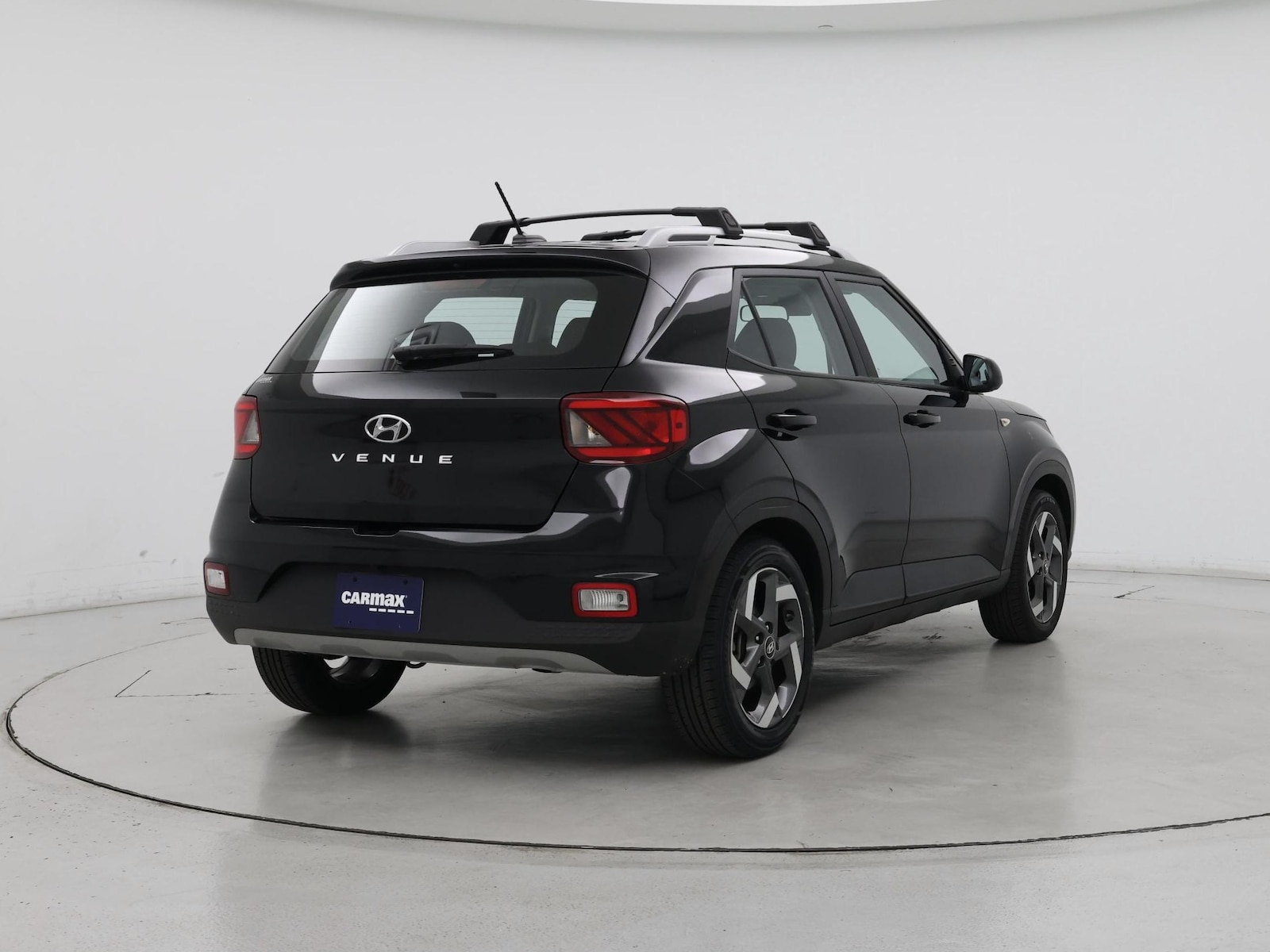 2023 Hyundai Venue SEL - Photo 9