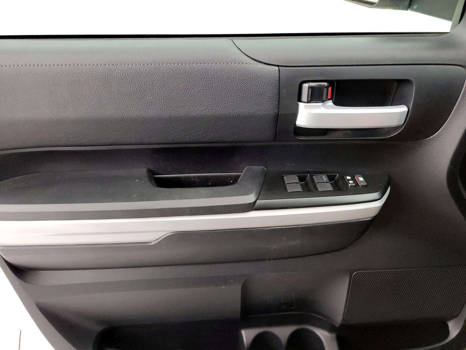 2021 Toyota Tundra SR5 - Photo 13