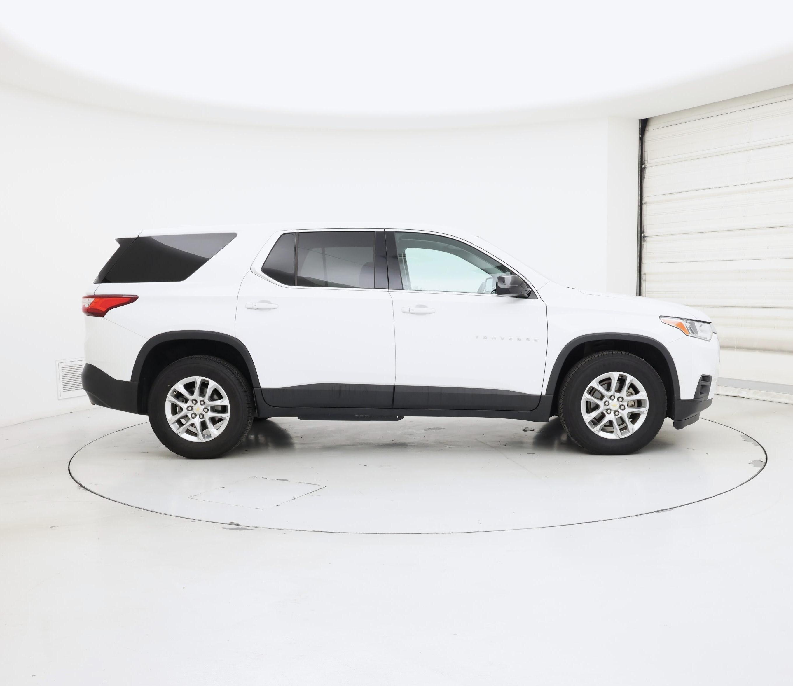 Thumbnail: 2019 Chevrolet Traverse - 7