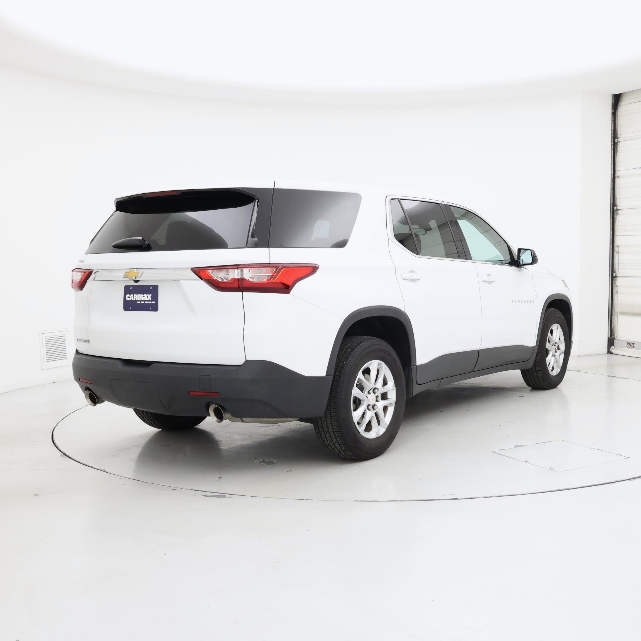 Thumbnail: 2019 Chevrolet Traverse - 8