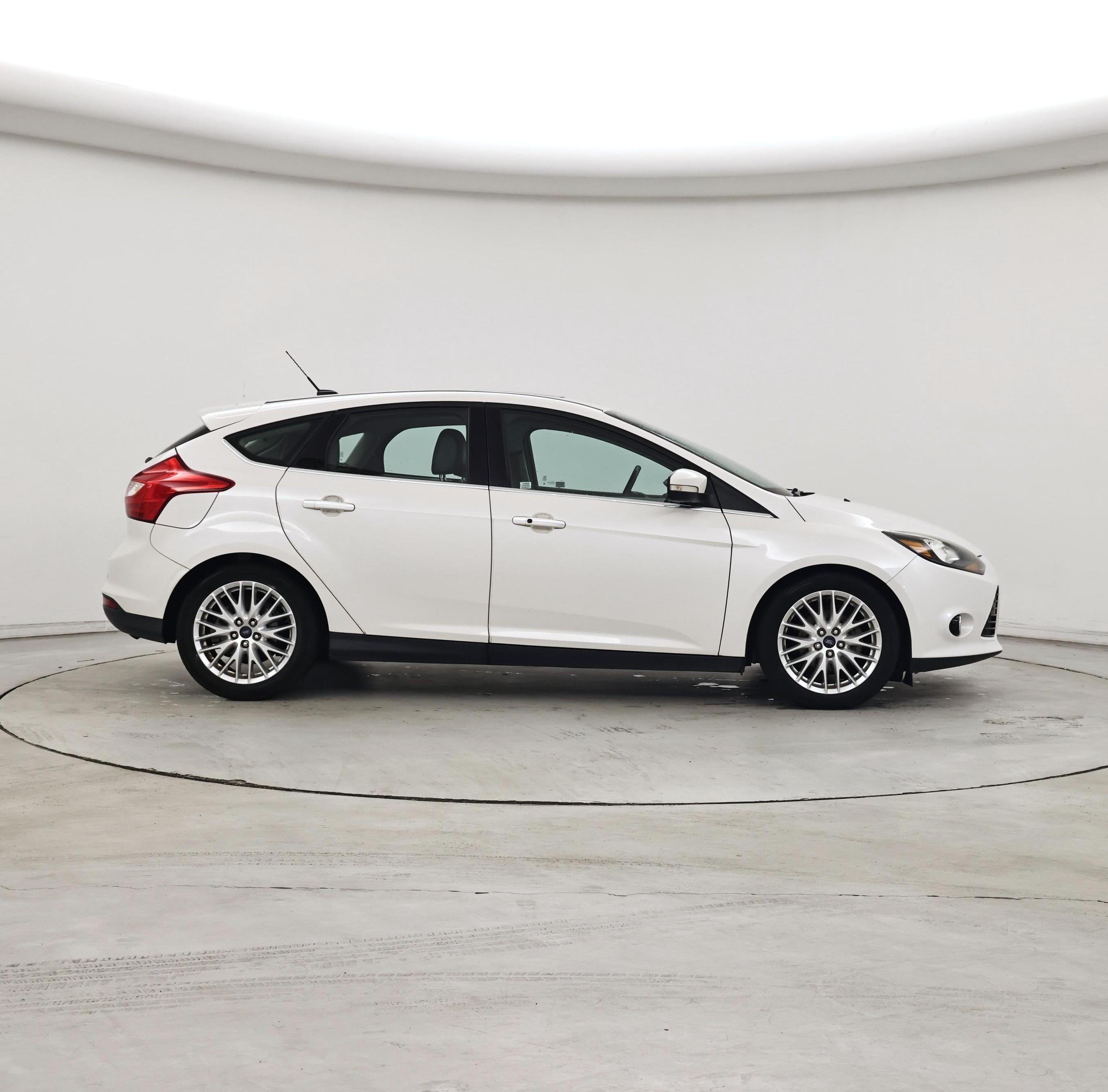 Thumbnail: 2014 Ford Focus - 7