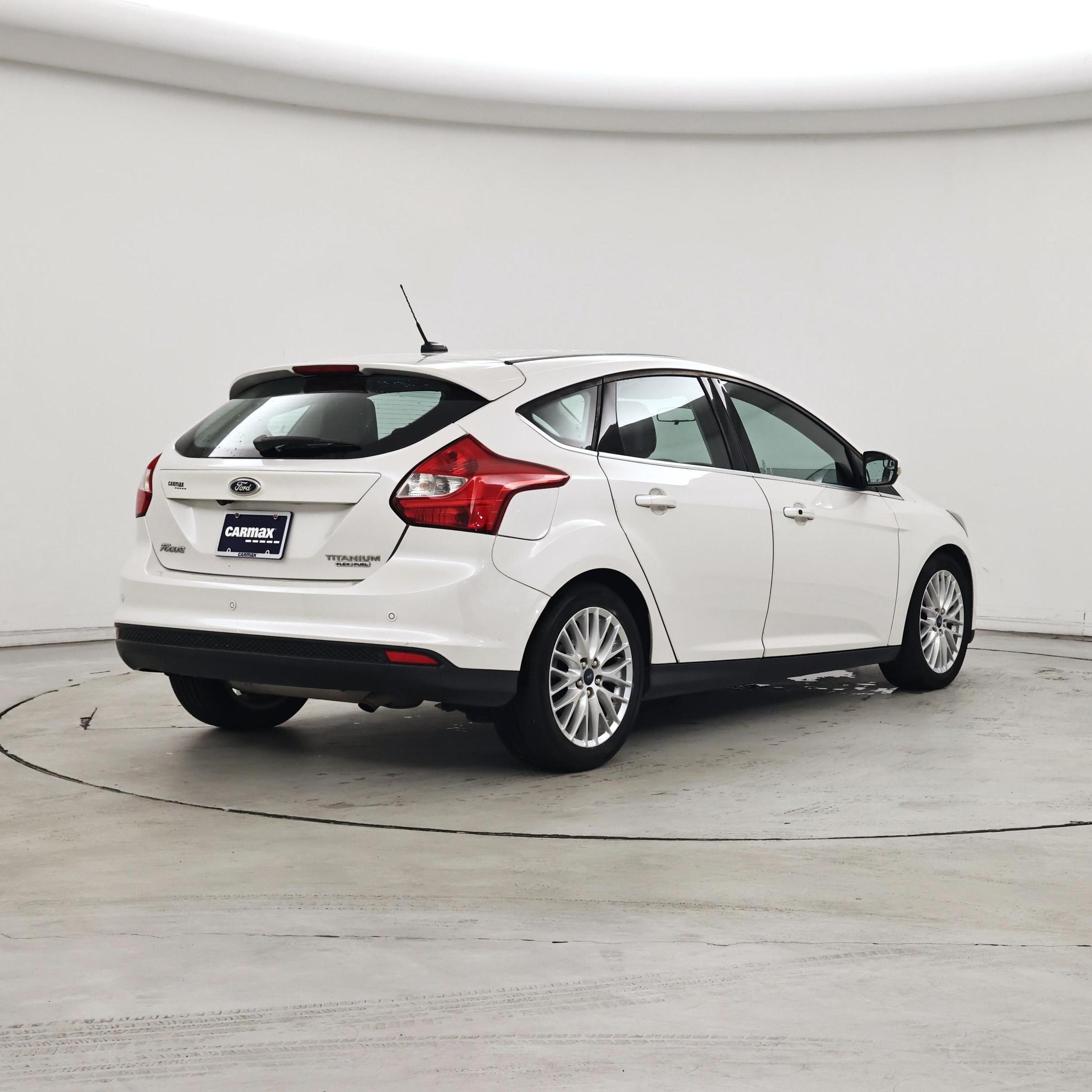Thumbnail: 2014 Ford Focus - 8