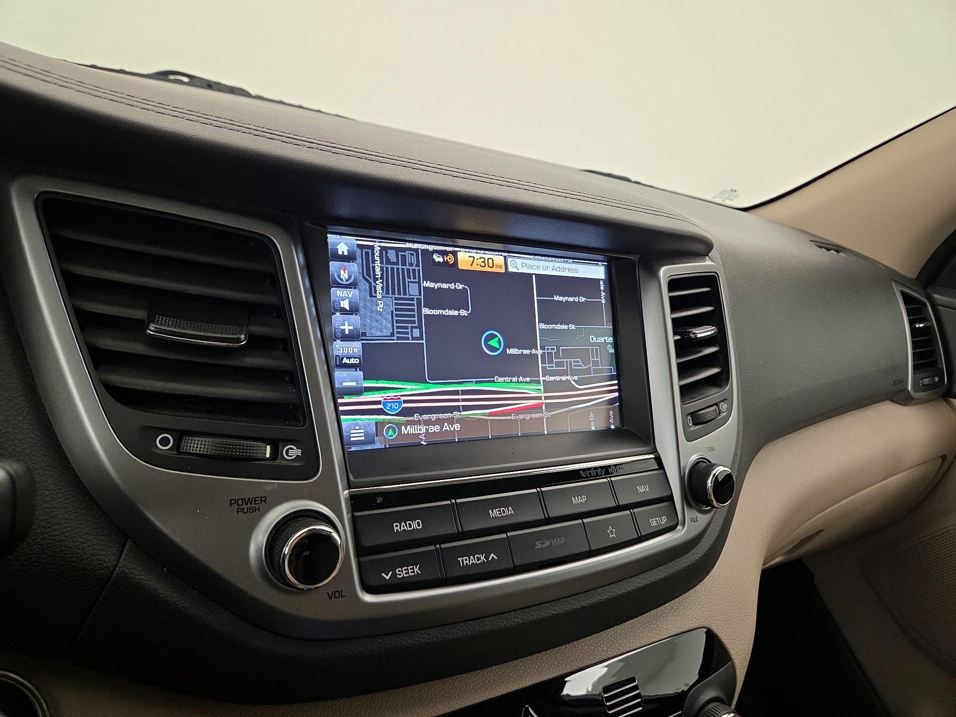 Thumbnail: 2018 Hyundai Tucson - 14