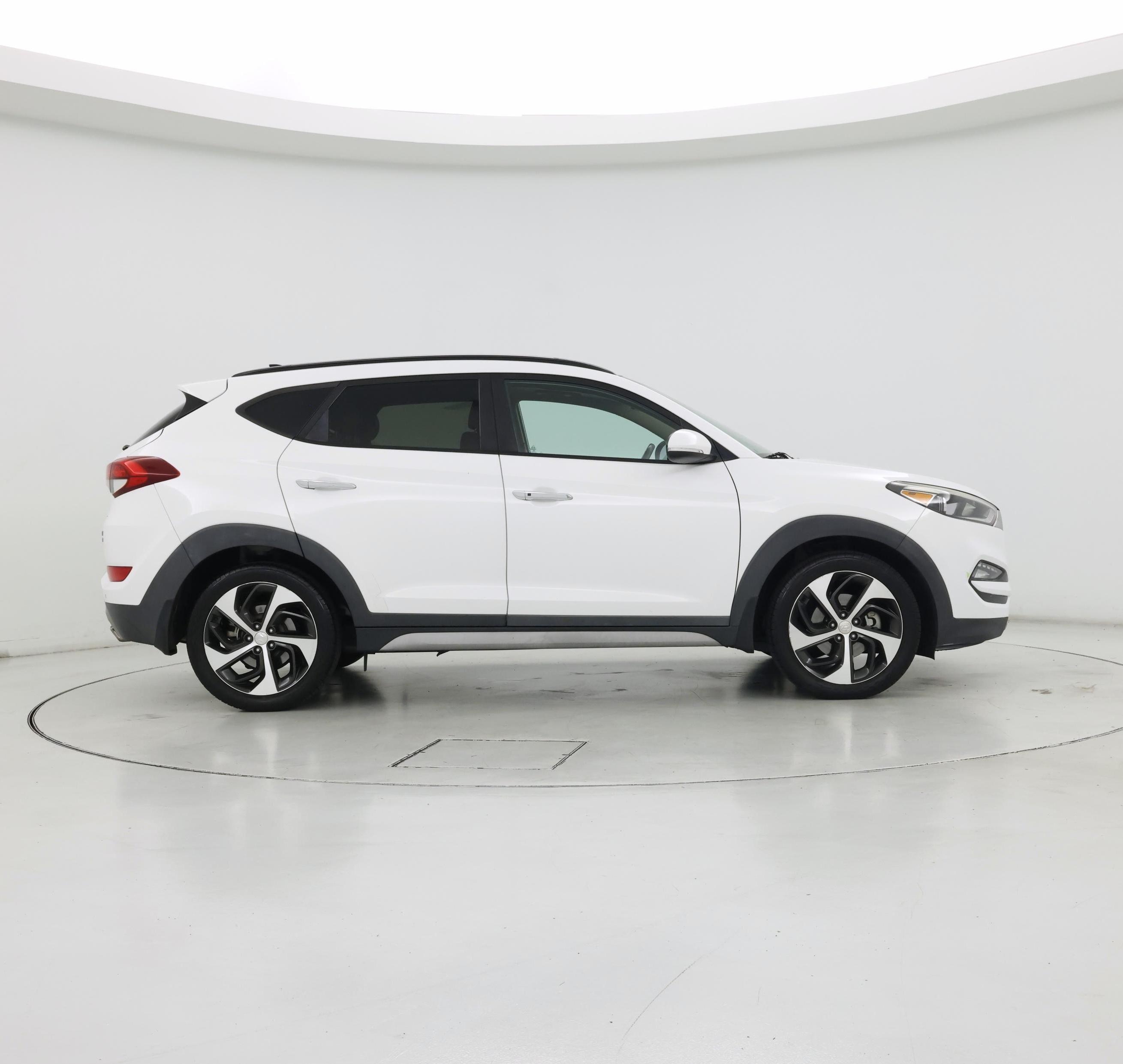 Thumbnail: 2018 Hyundai Tucson - 7