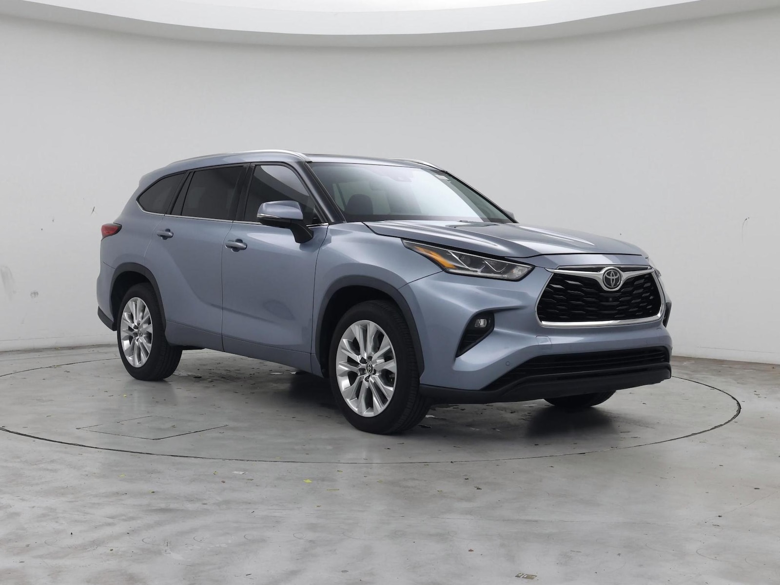 2020 Toyota Highlander Limited - Photo 2