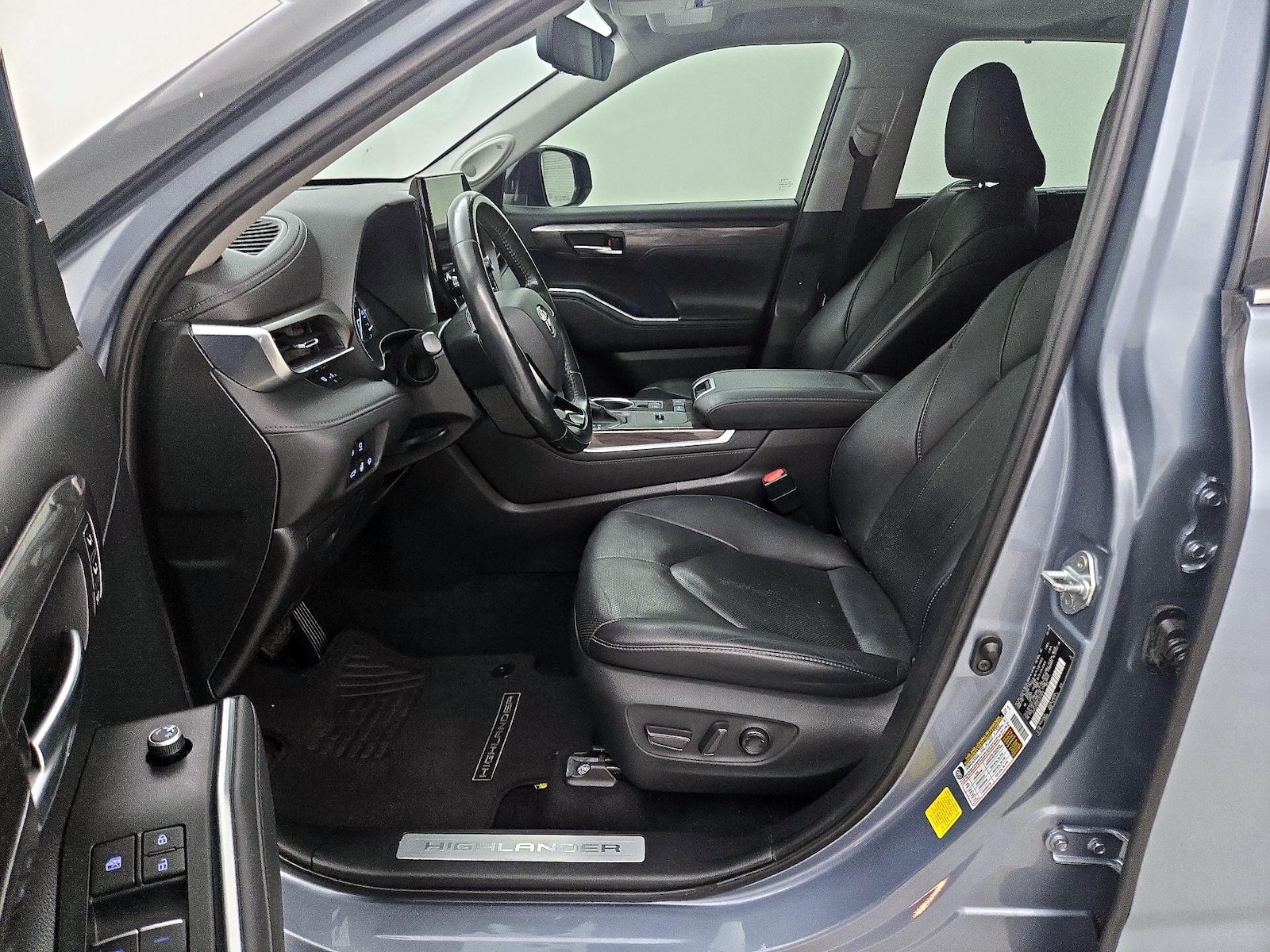 2020 Toyota Highlander Limited - Photo 12
