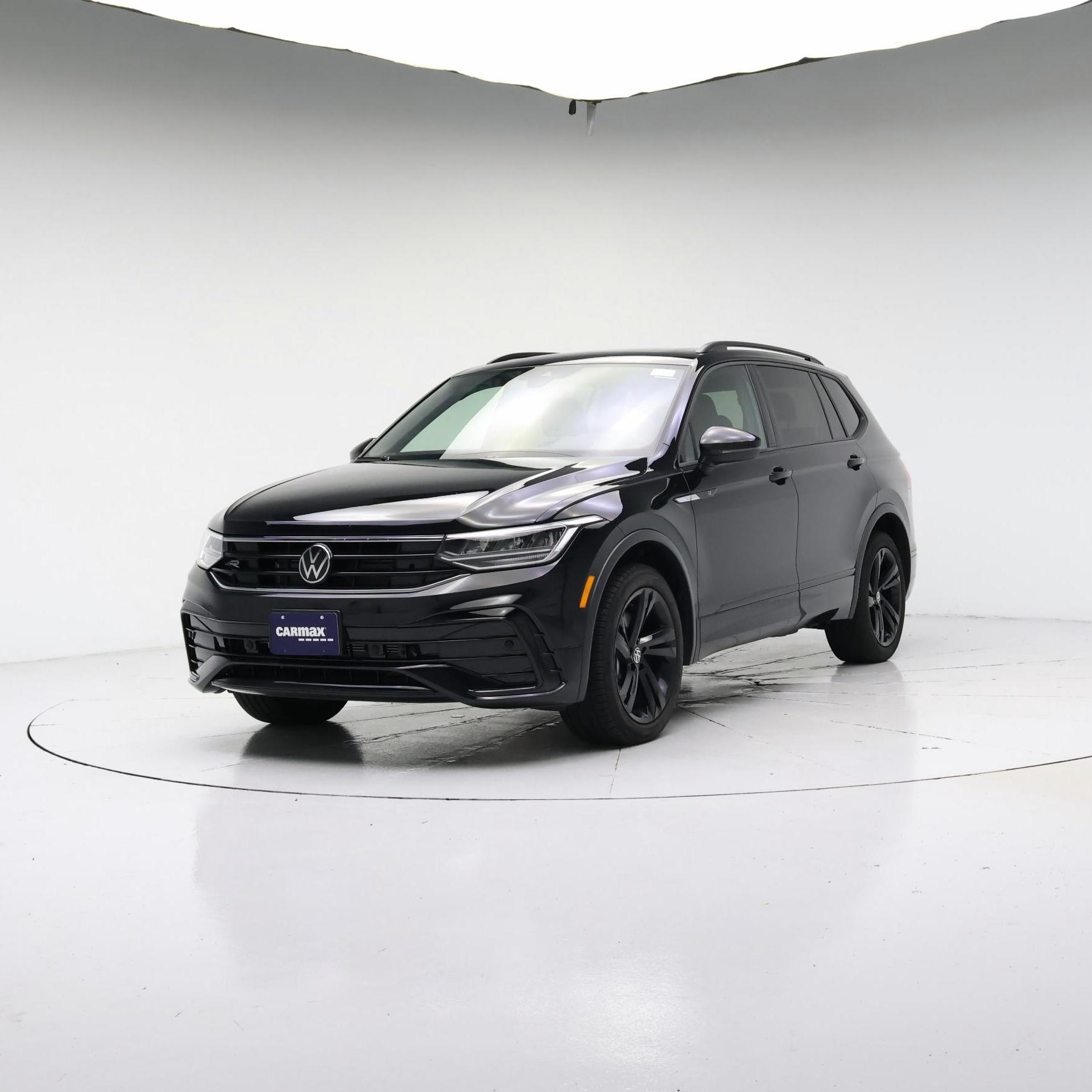 Thumbnail: 2024 Volkswagen Tiguan - 4
