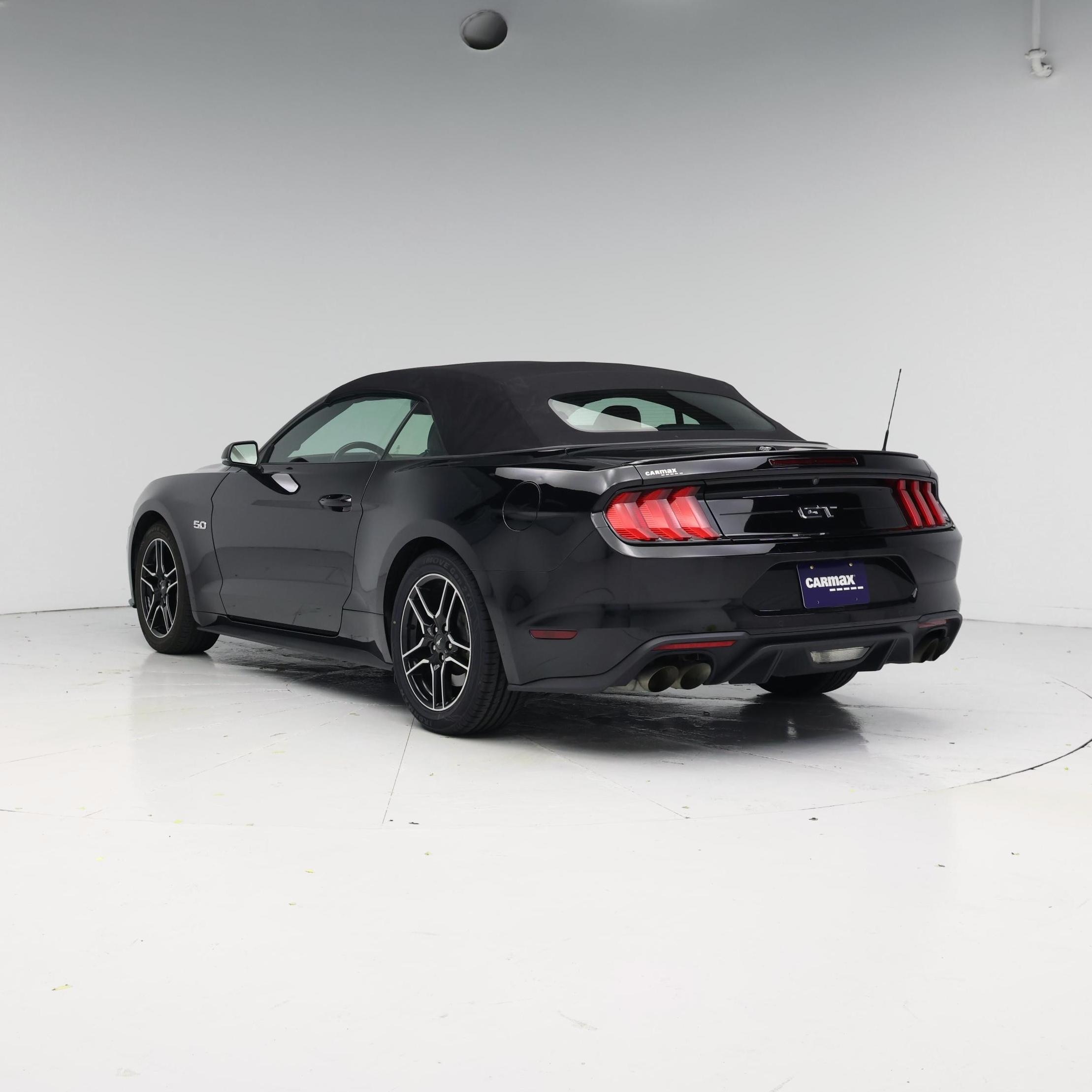 Thumbnail: 2022 Ford Mustang - 2