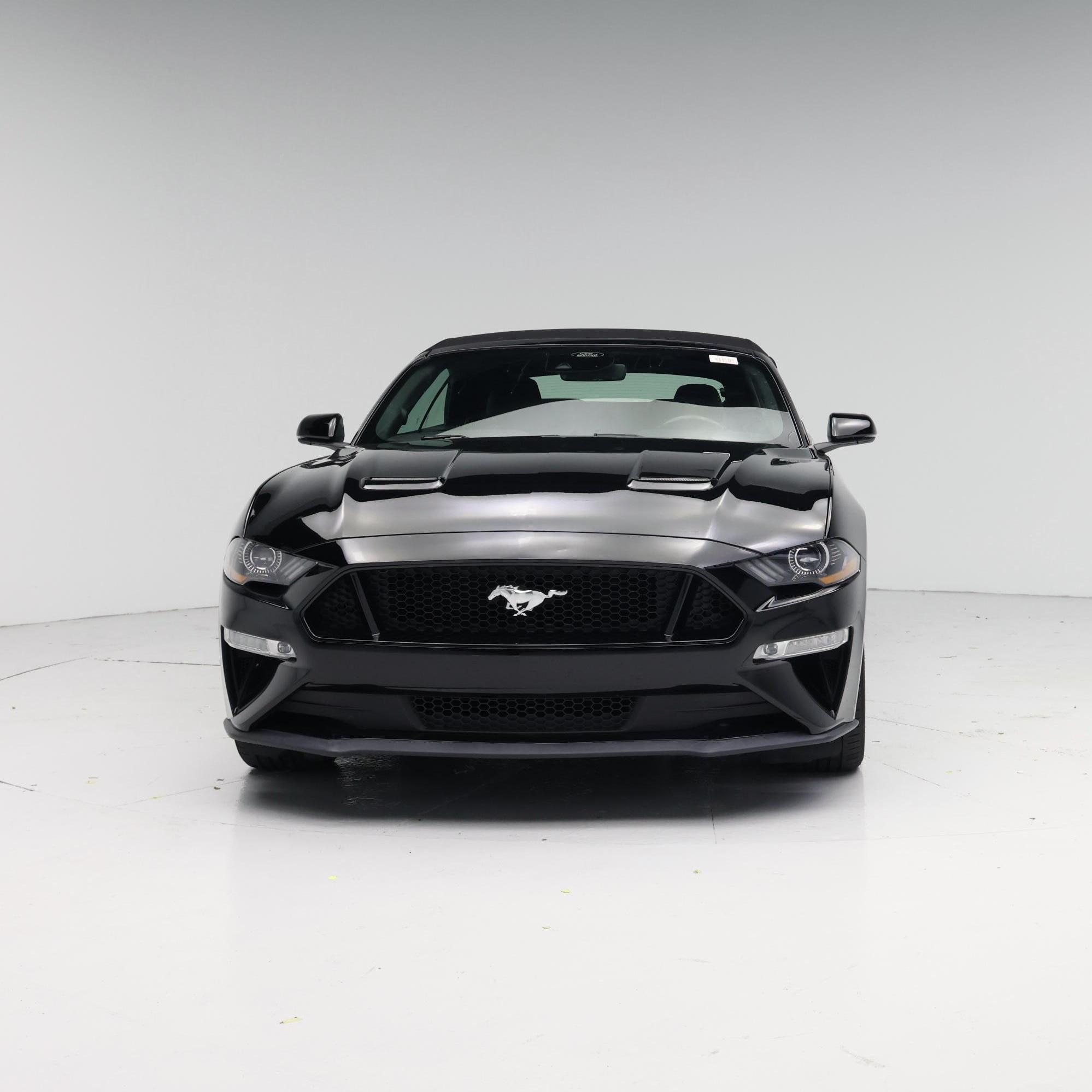 Thumbnail: 2022 Ford Mustang - 5