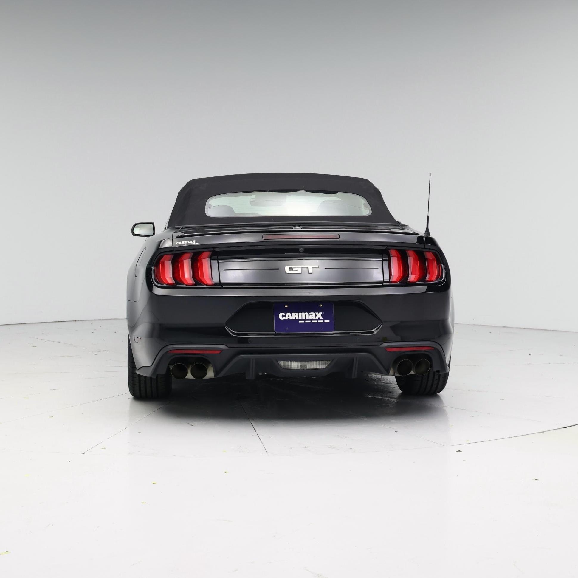 Thumbnail: 2022 Ford Mustang - 6
