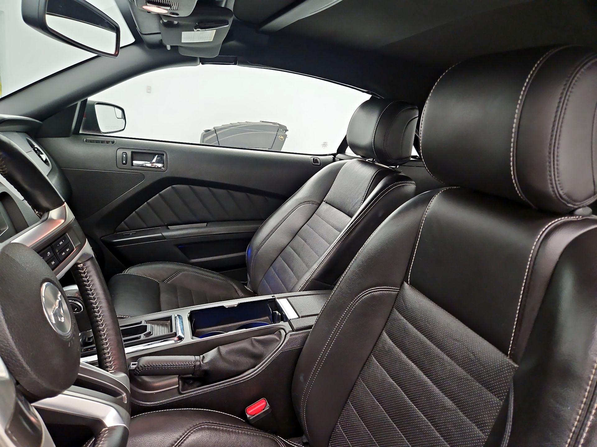 Thumbnail: 2014 Ford Mustang - 11