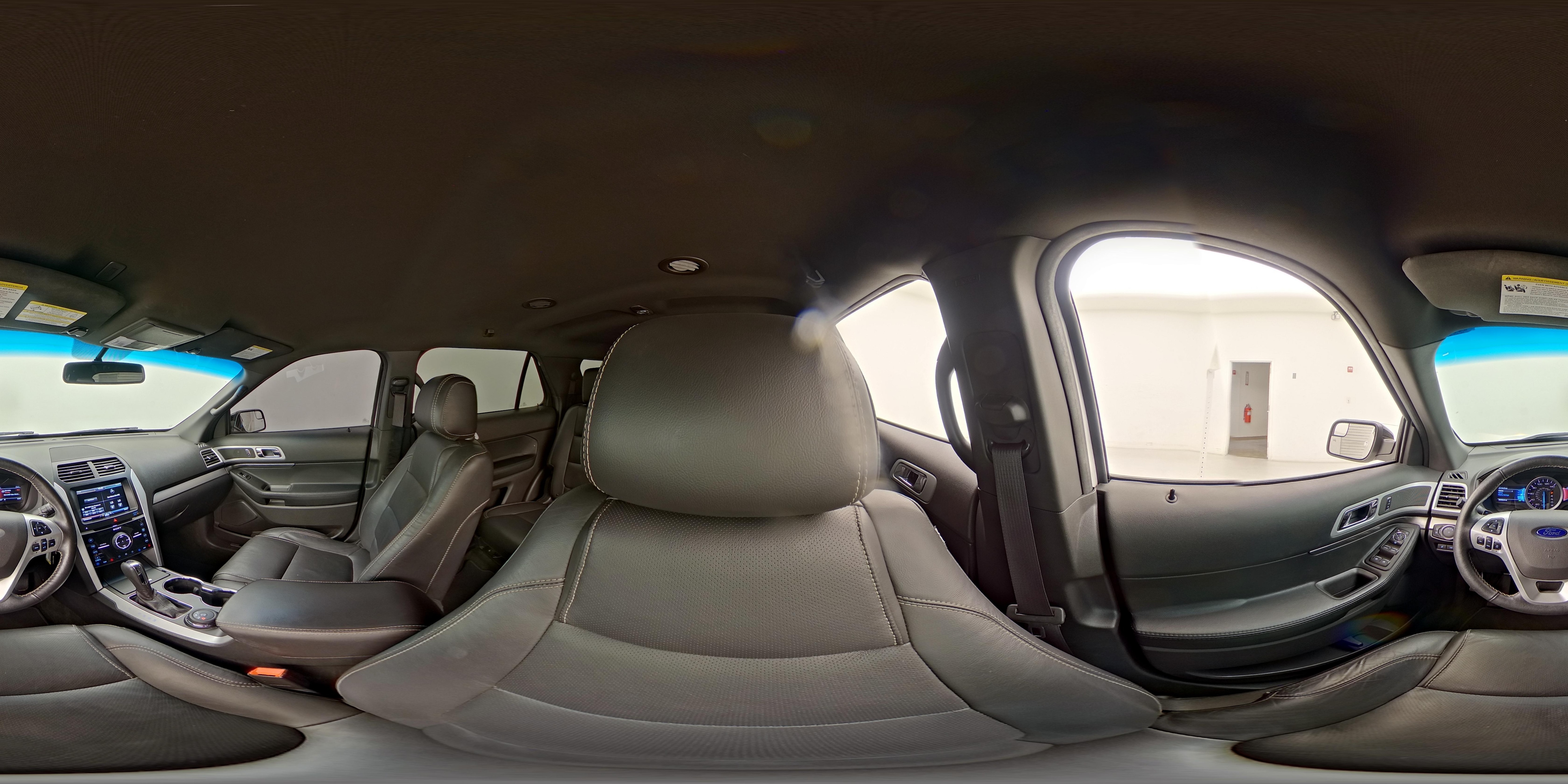 2015 Ford Explorer Sport - Photo 23
