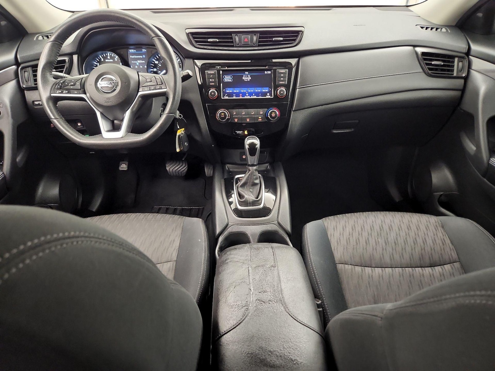 2019 Nissan Rogue S - Photo 10