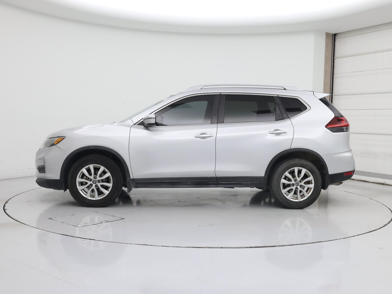 2019 Nissan Rogue S - Photo 4