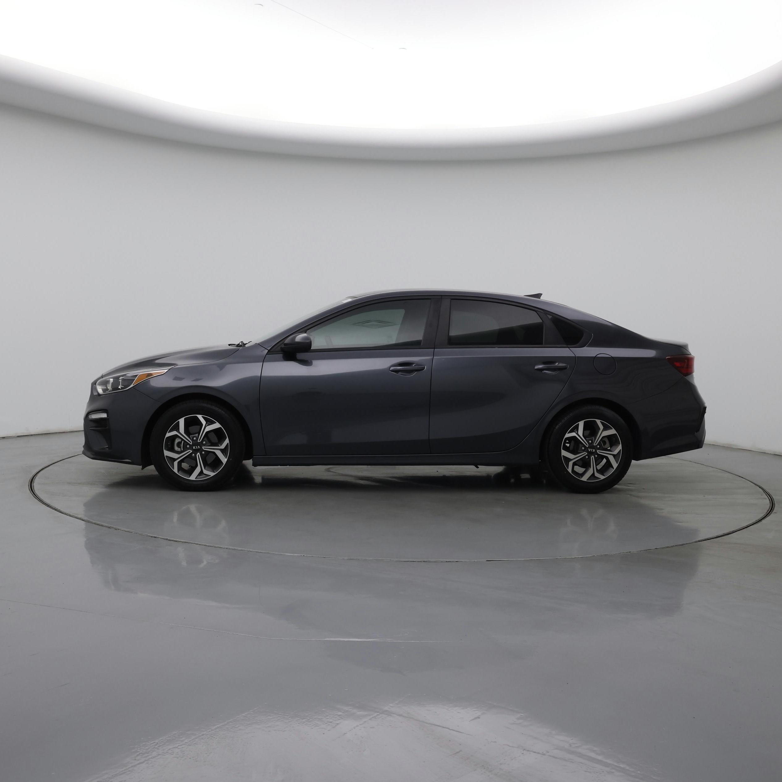 Thumbnail: 2019 Kia Forte - 3