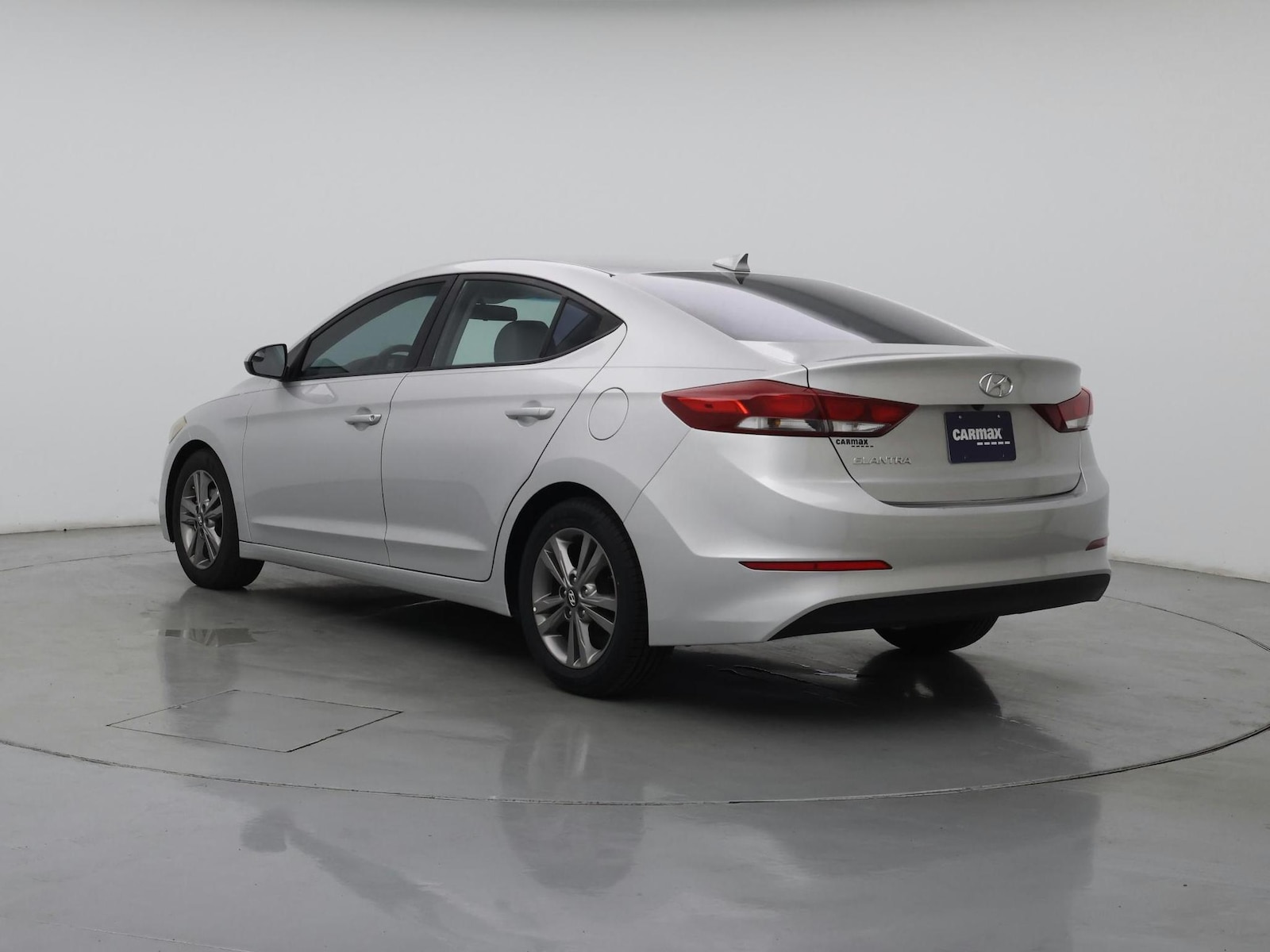 2017 Hyundai Elantra SE - Photo 3