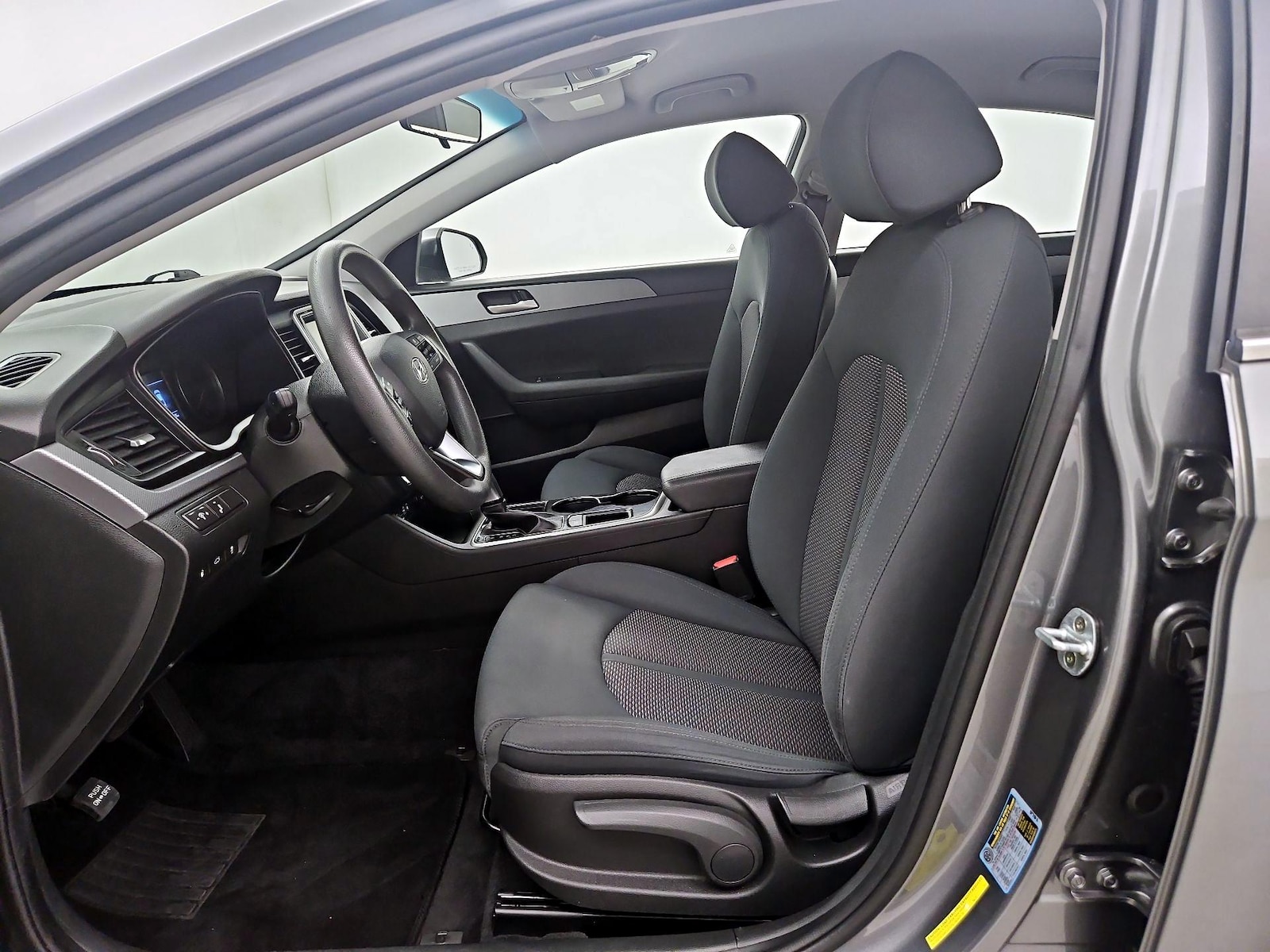 2019 Hyundai Sonata SE - Photo 12