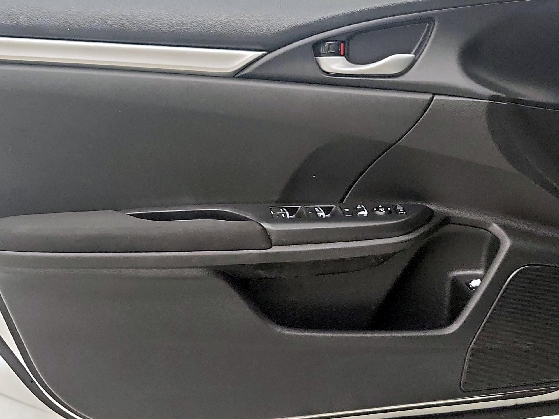 Thumbnail: 2019 Honda Civic - 12