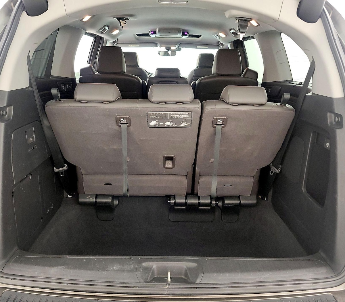 Trunk/Cargo (Seats Up)
