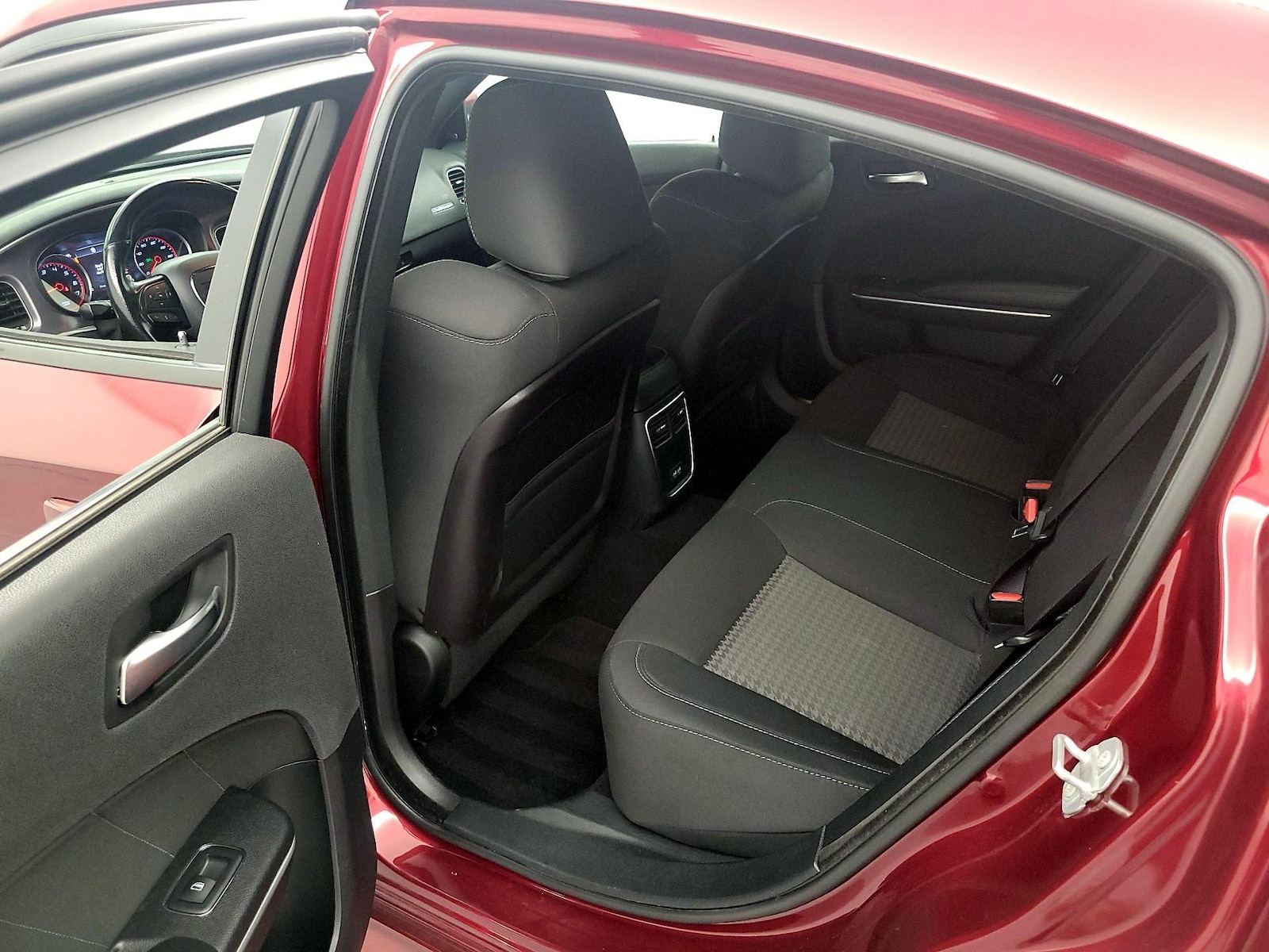 2019 Dodge Charger GT - Photo 20