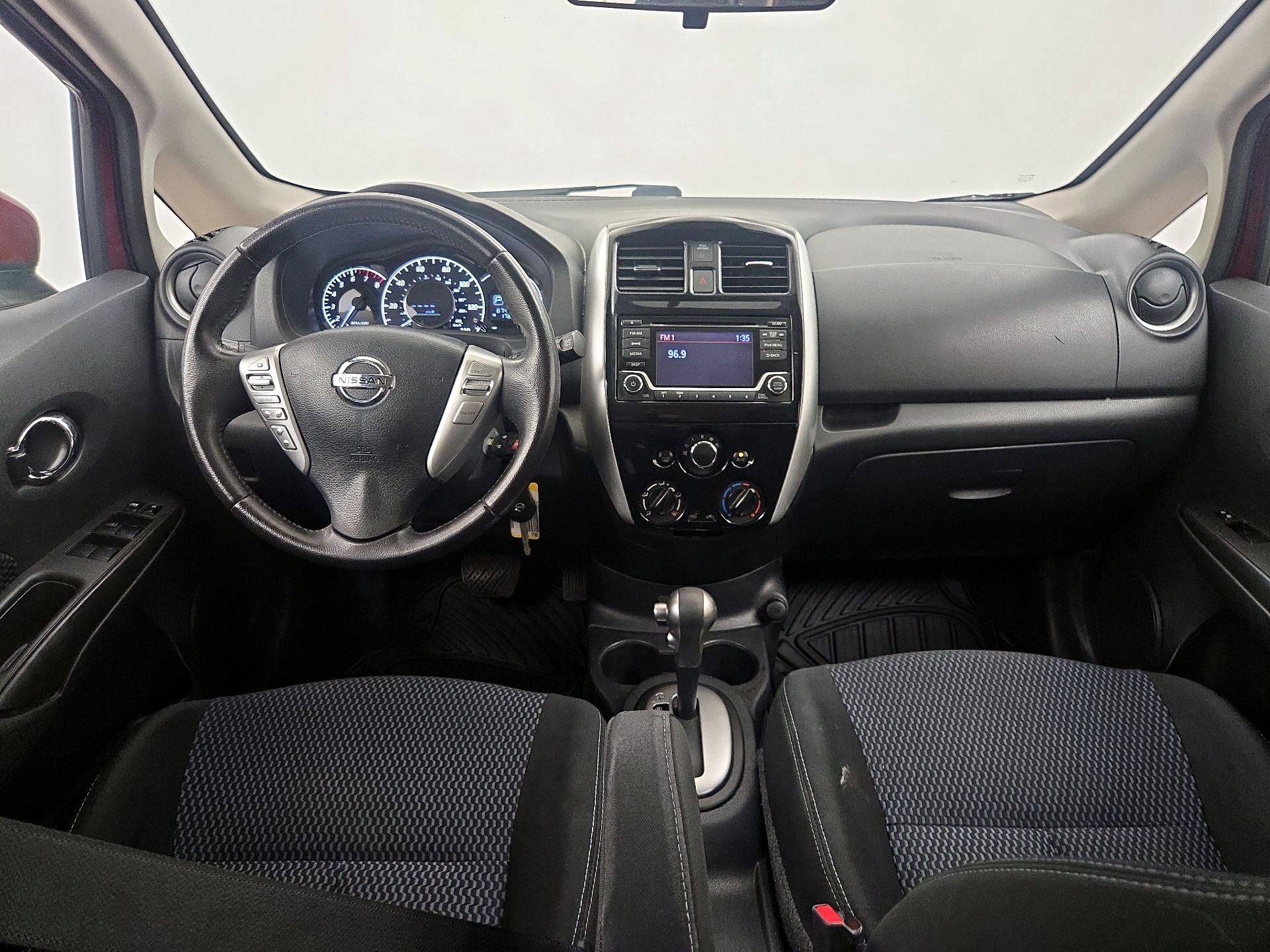 Thumbnail: 2017 Nissan Versa Note - 9