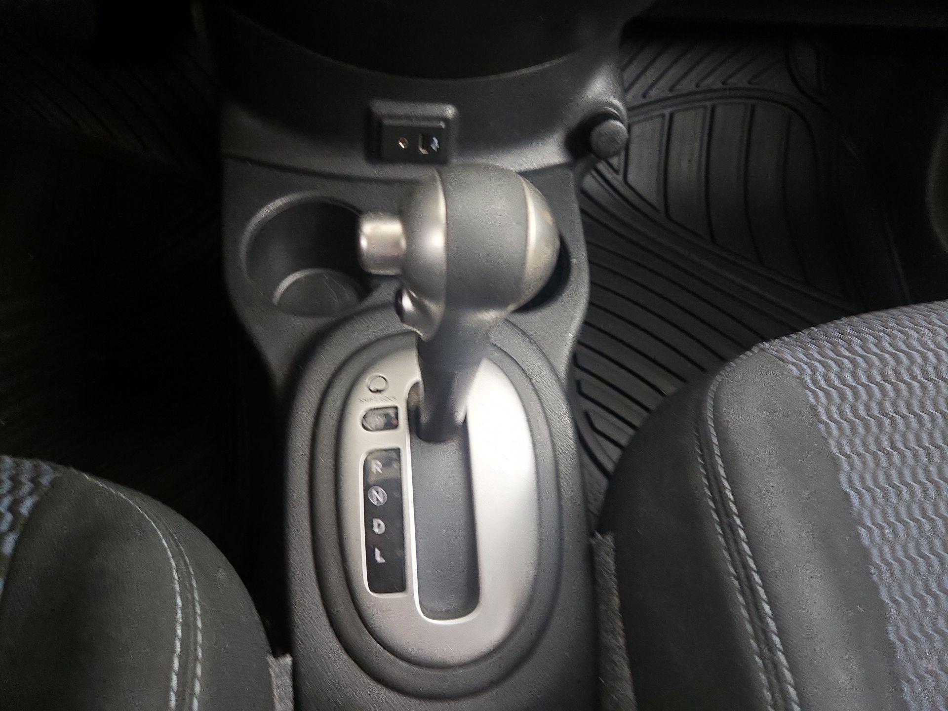 Thumbnail: 2017 Nissan Versa Note - 17