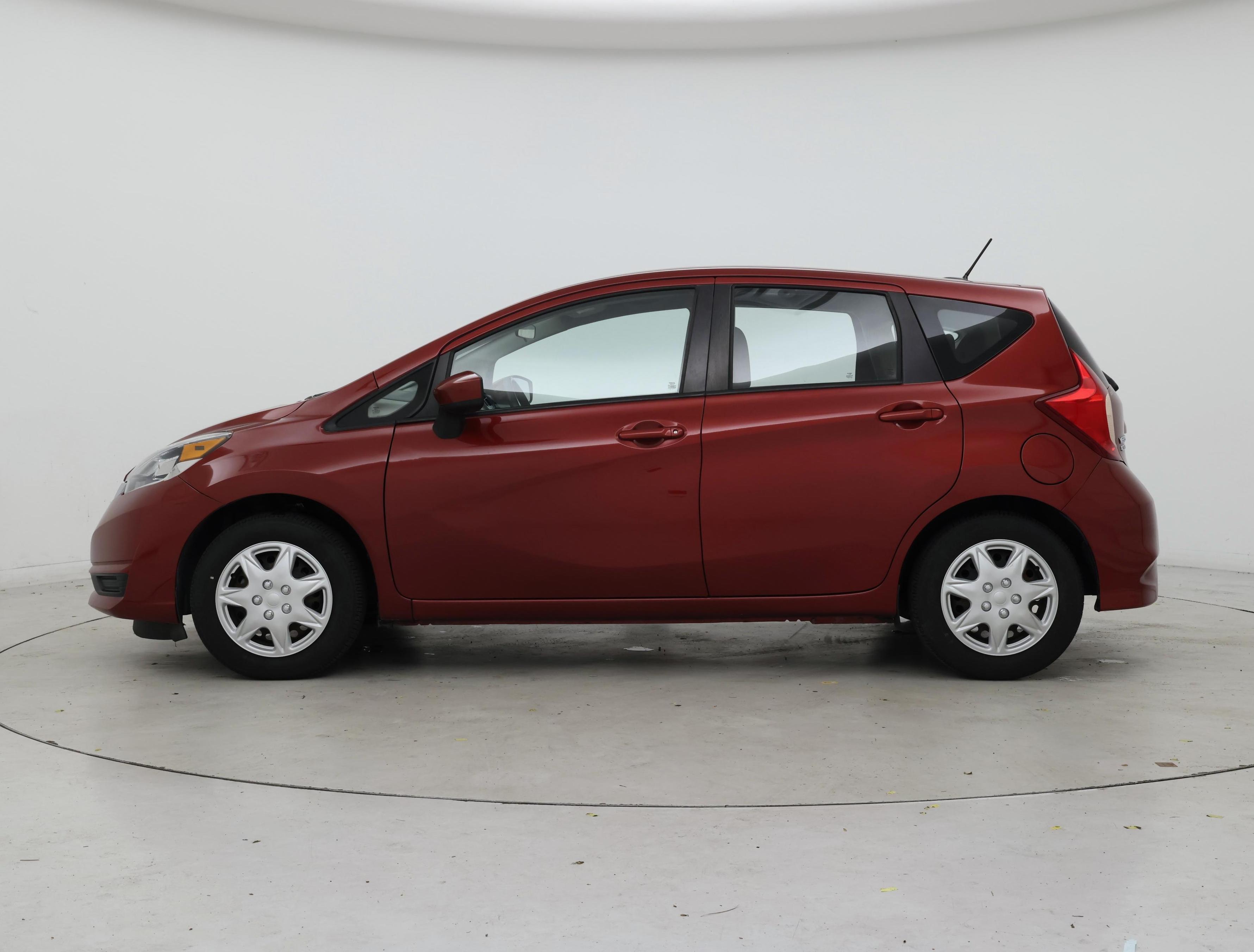 Thumbnail: 2017 Nissan Versa Note - 3