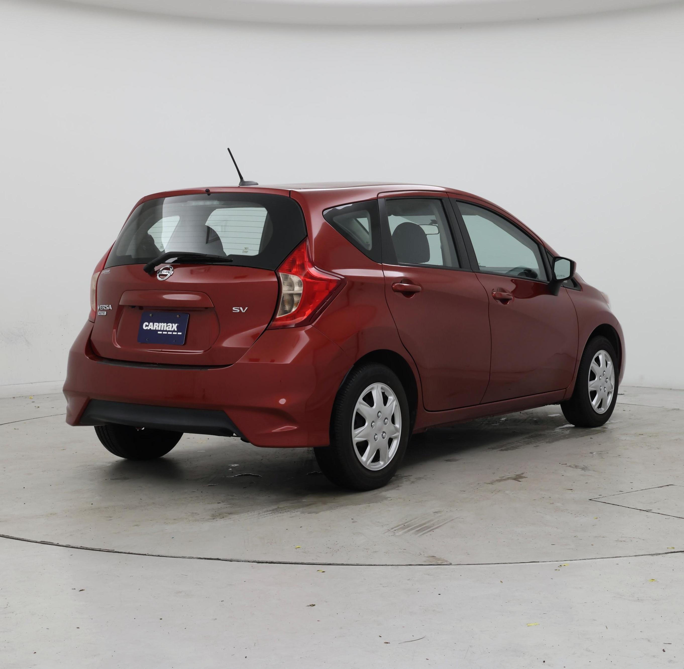 Thumbnail: 2017 Nissan Versa Note - 8