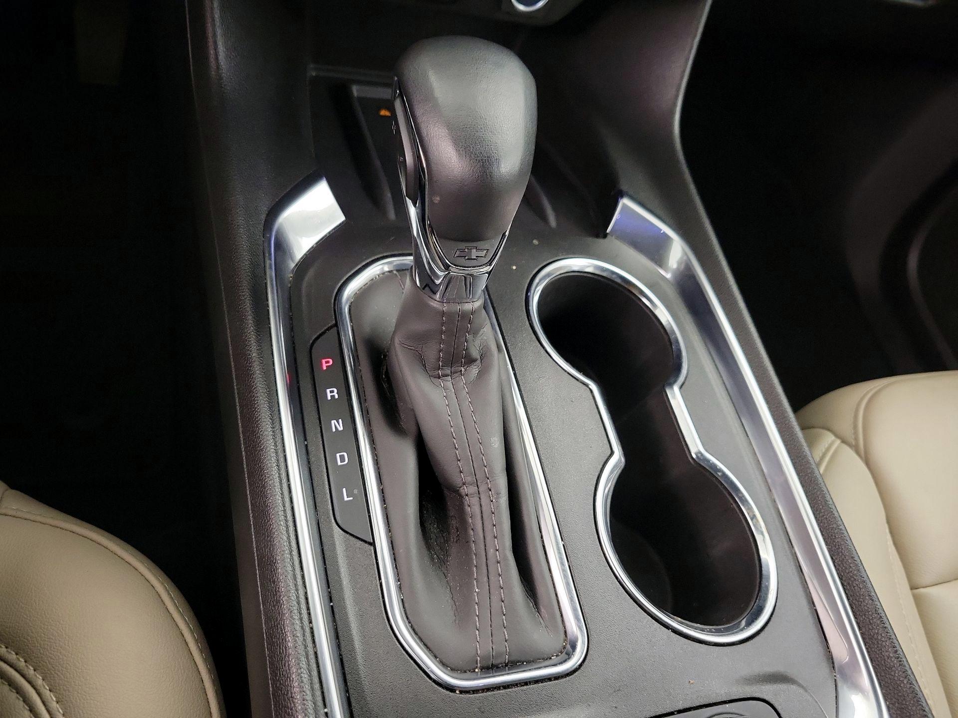 Thumbnail: 2023 Chevrolet Traverse - 18
