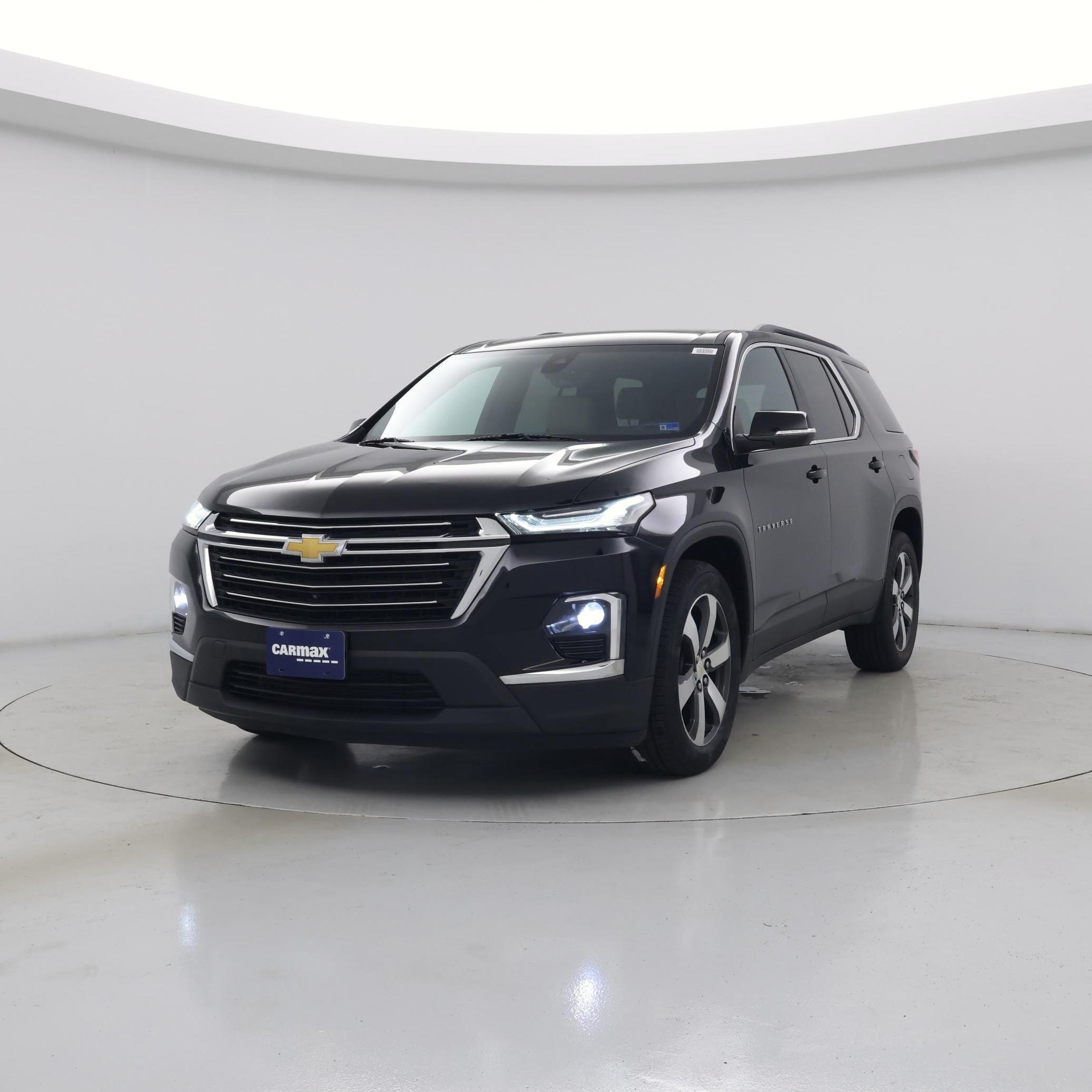 Thumbnail: 2023 Chevrolet Traverse - 4