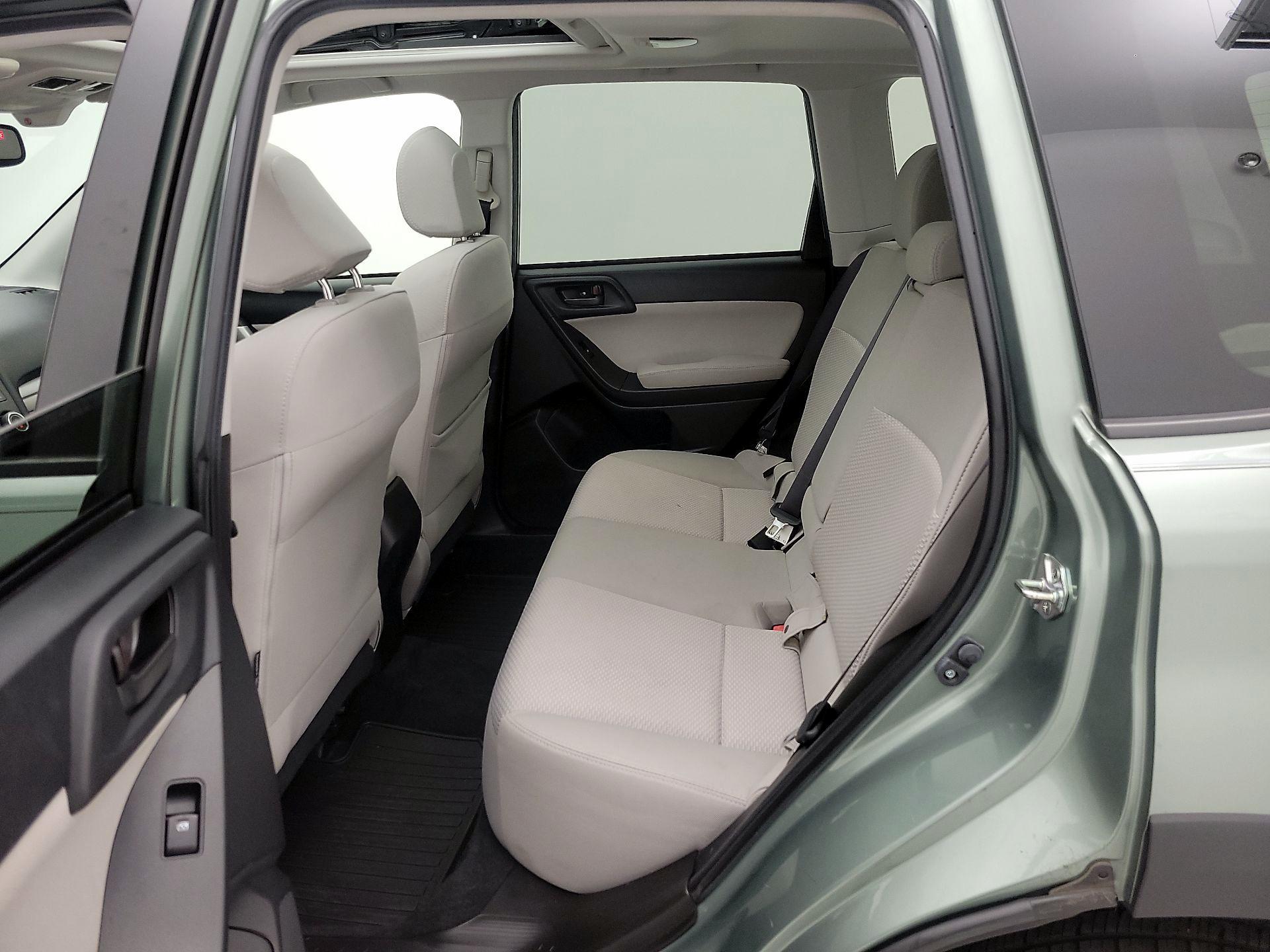 Thumbnail: 2015 Subaru Forester - 19