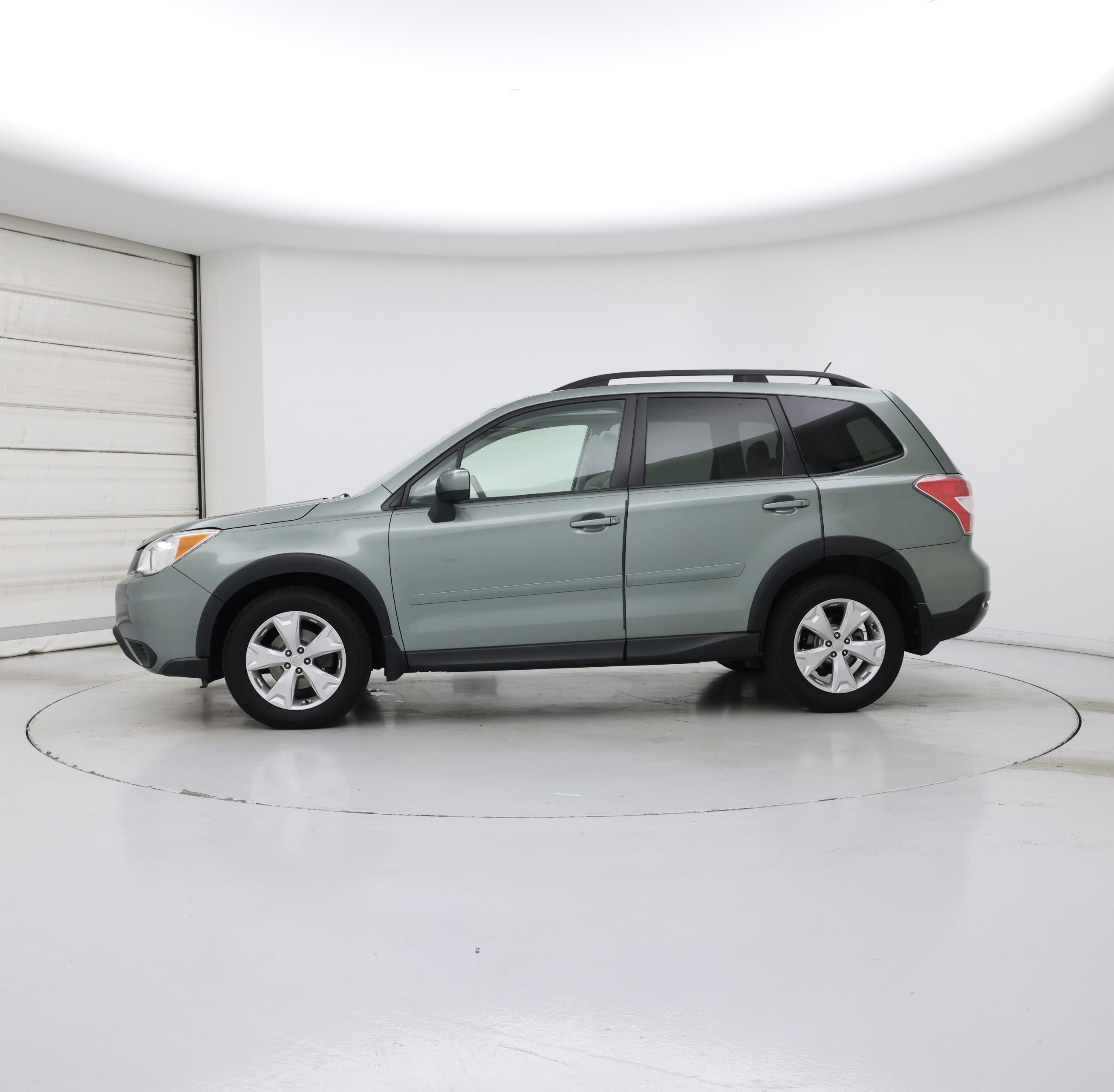 Thumbnail: 2015 Subaru Forester - 3