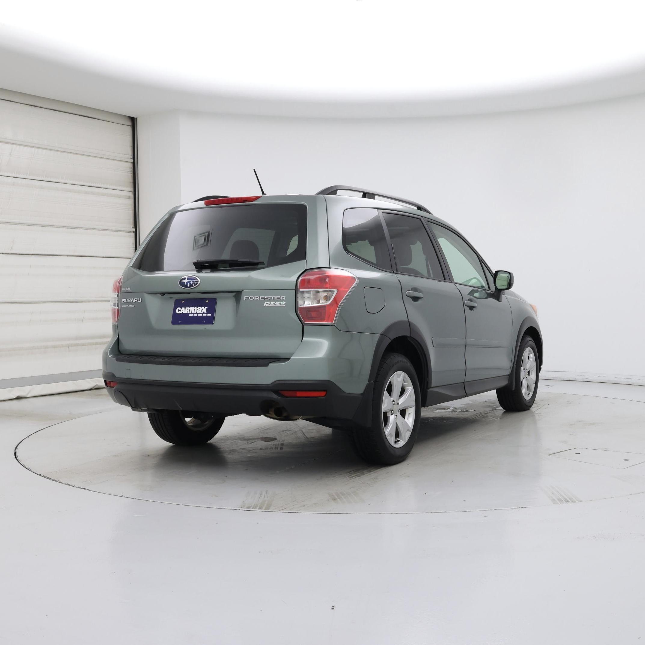 Thumbnail: 2015 Subaru Forester - 8