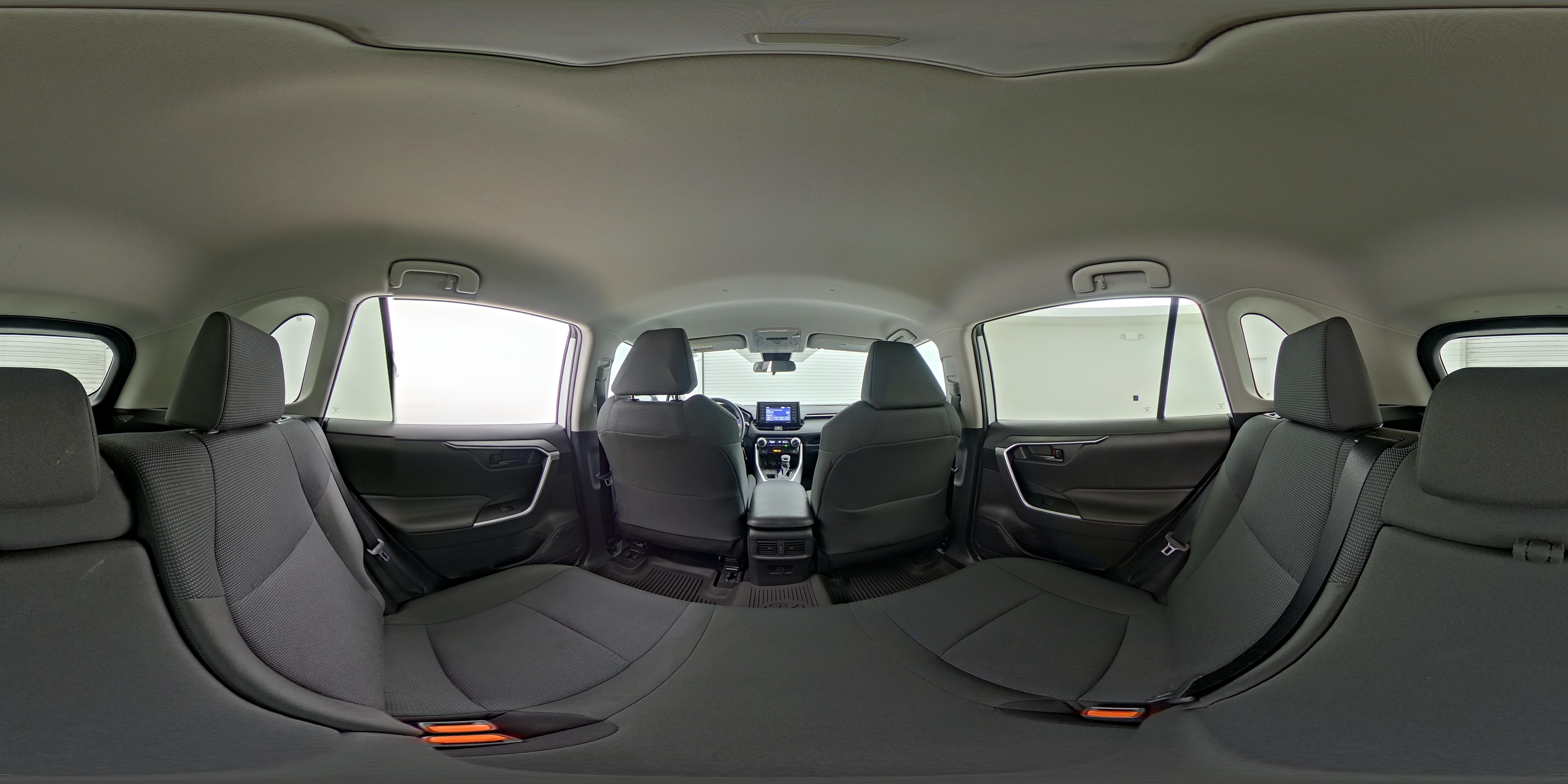 2022 Toyota RAV4 LE - Photo 25