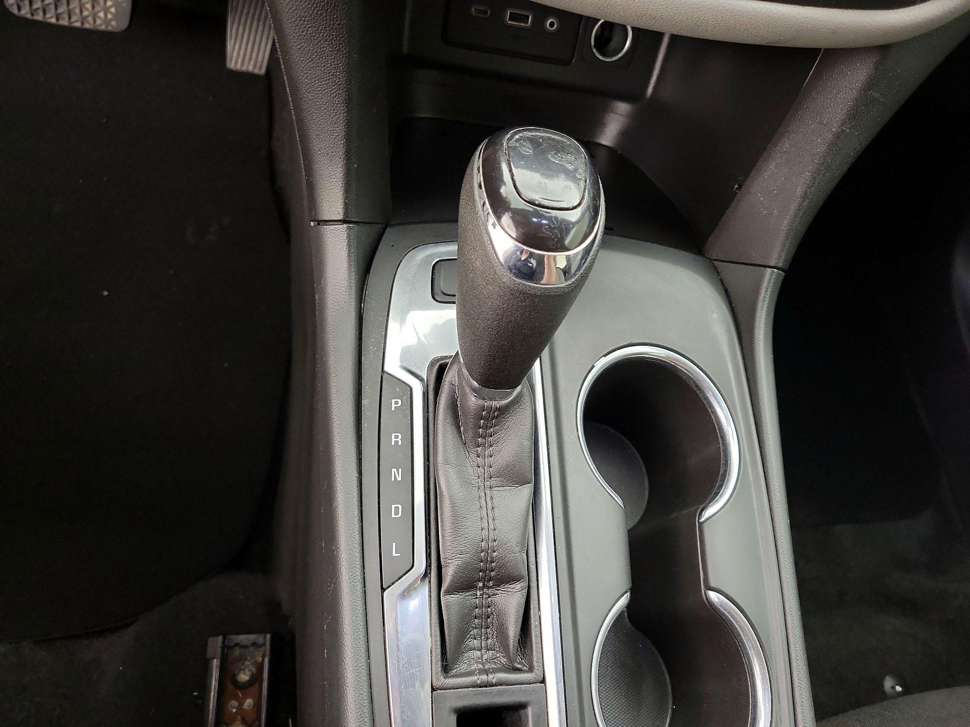 Thumbnail: 2020 Chevrolet Equinox - 17