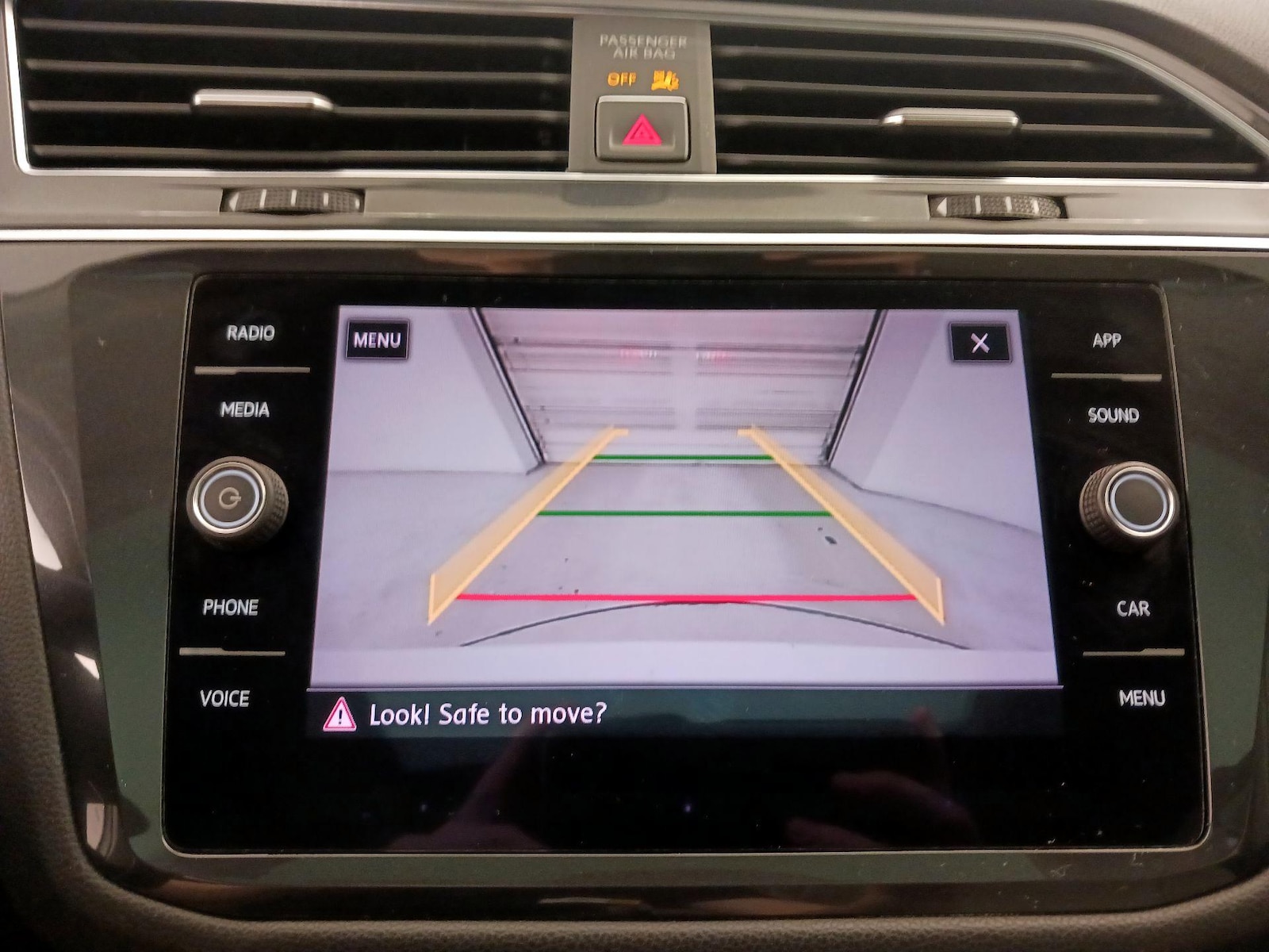 2018 Volkswagen Tiguan SE - Photo 15
