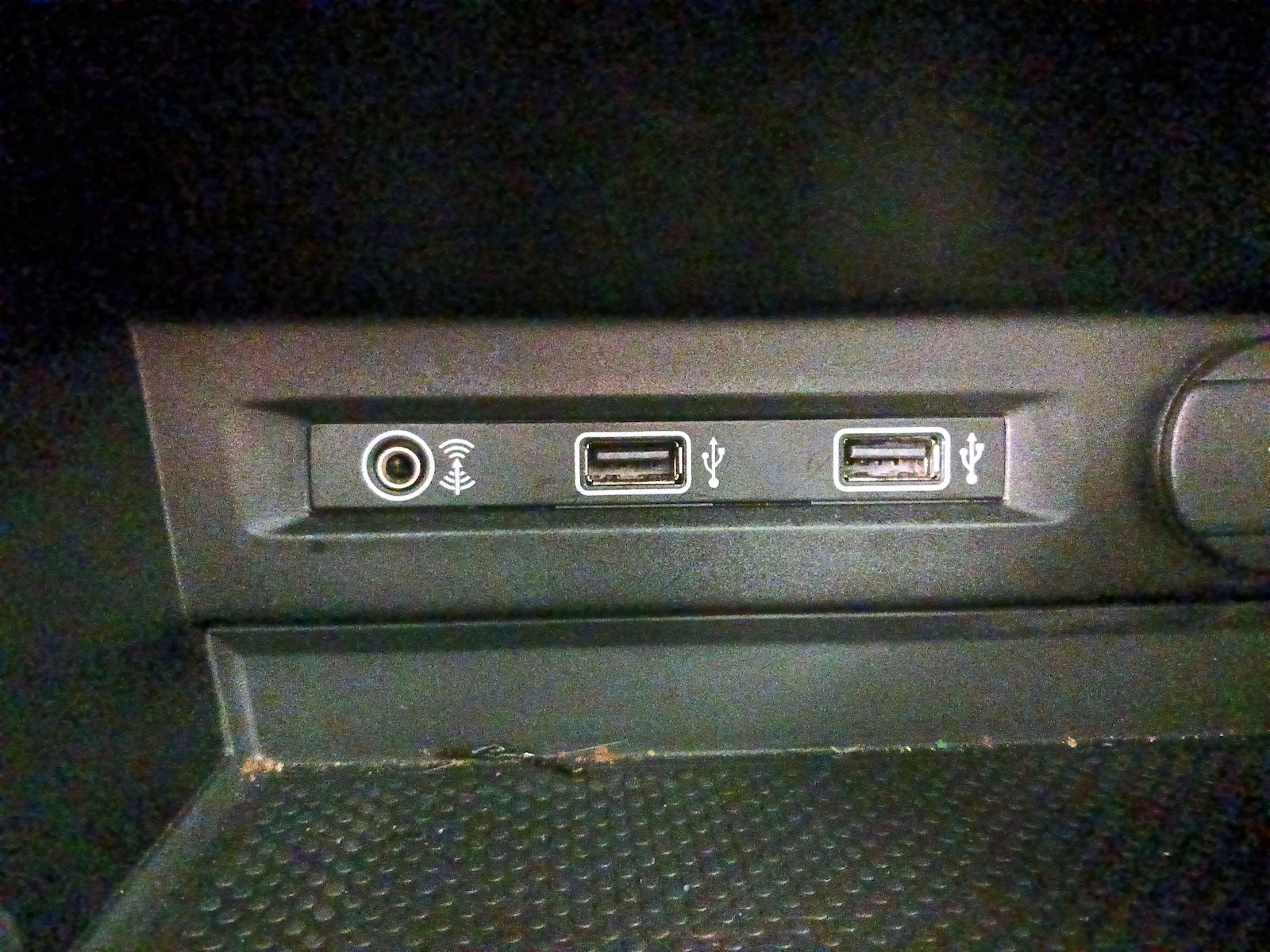 2018 Volkswagen Tiguan SE - Photo 19