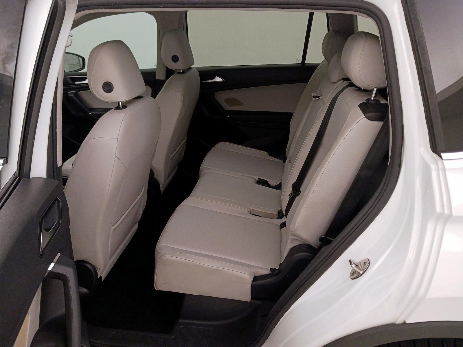 2018 Volkswagen Tiguan SE - Photo 21