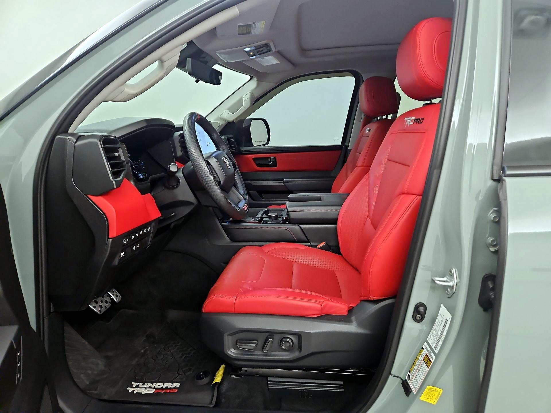 Thumbnail: 2022 Toyota Tundra - 11