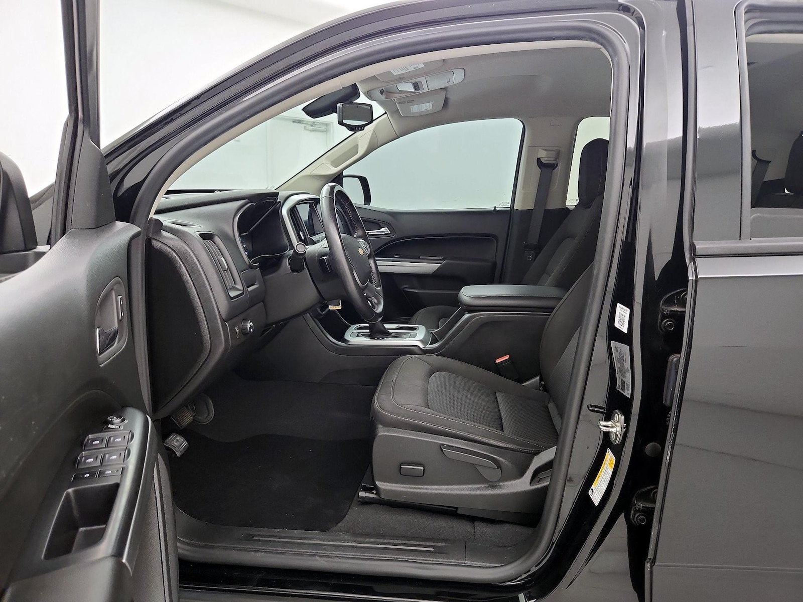 Power Seat(s) & Side Airbags