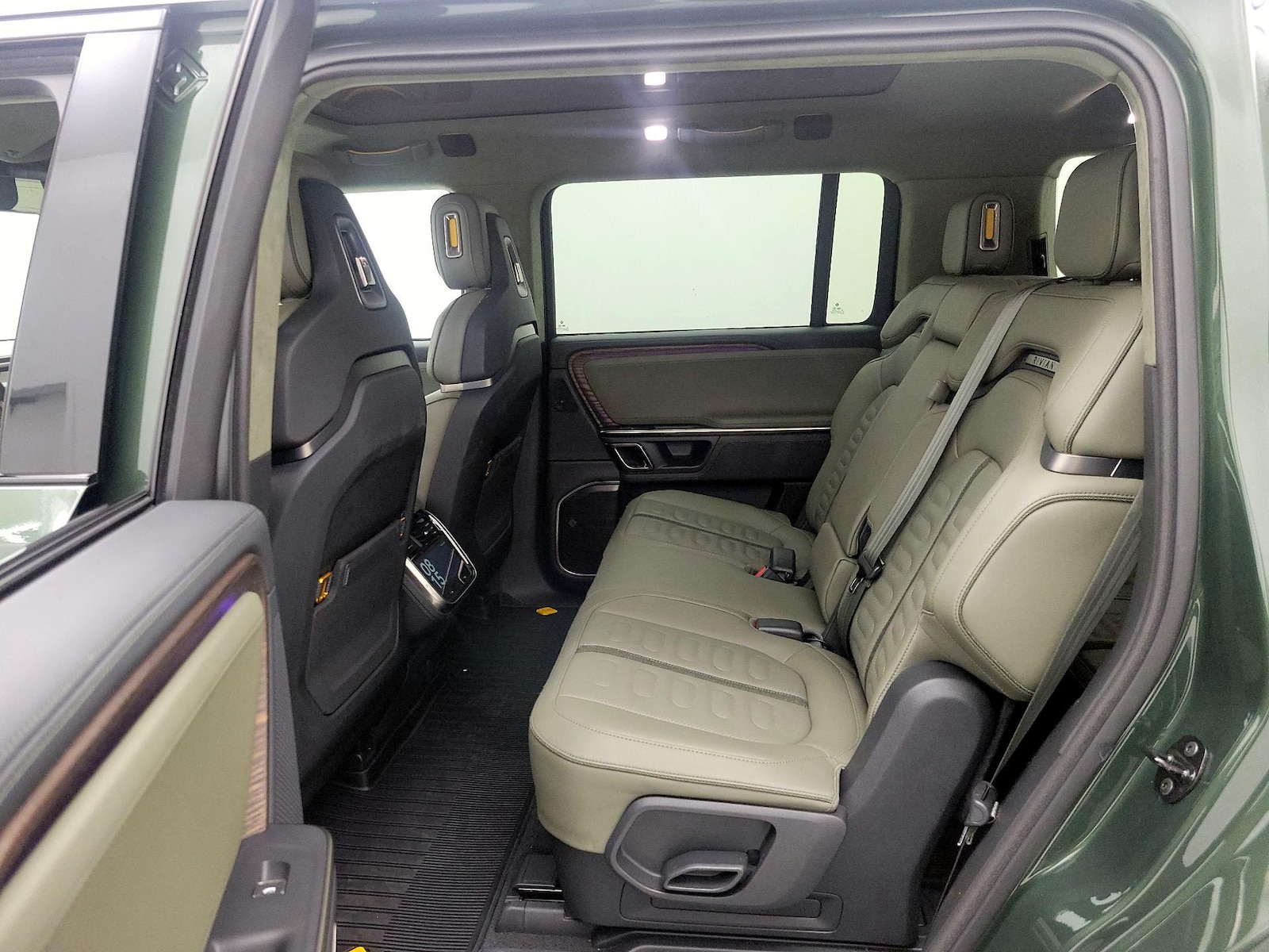 Rear Air Conditioning