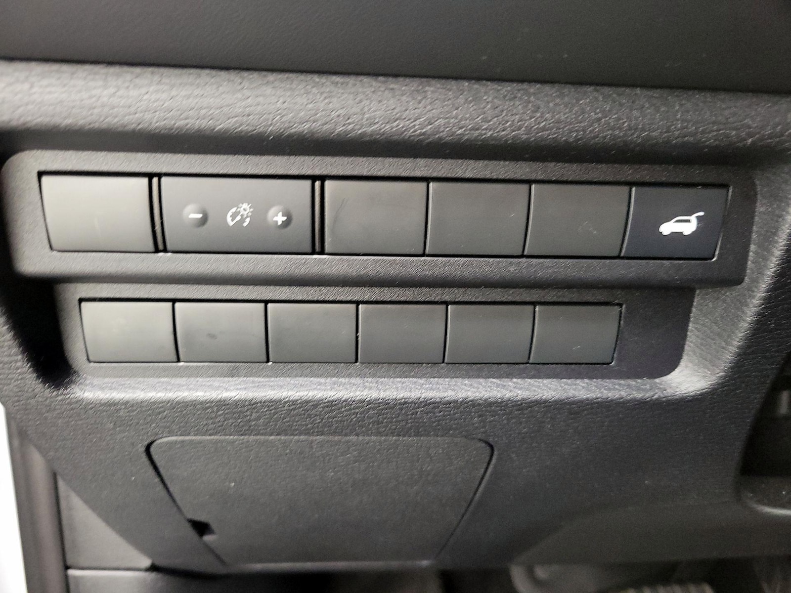 2024 Mitsubishi Outlander SE - Photo 14
