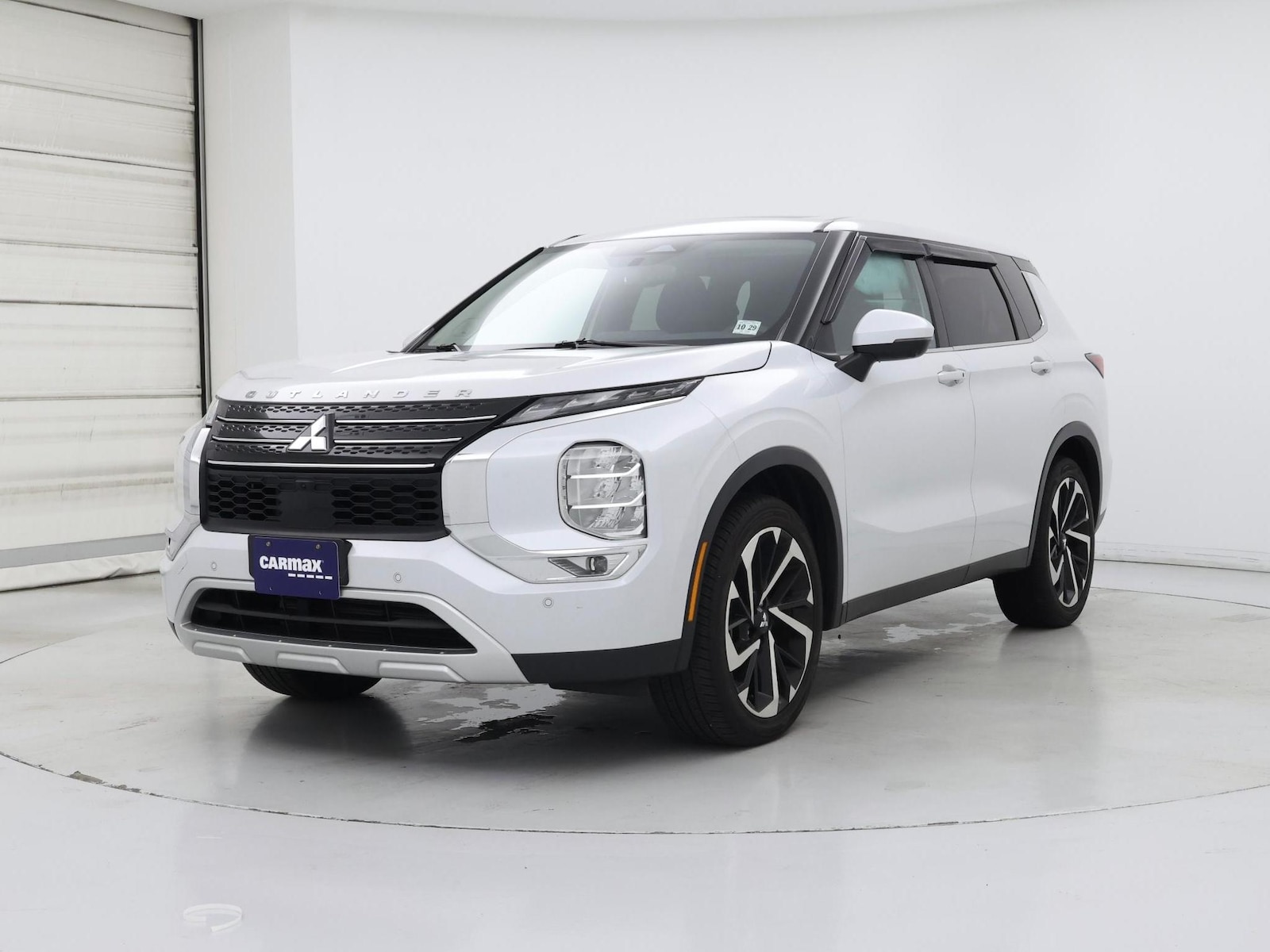 2024 Mitsubishi Outlander SE - Photo 5