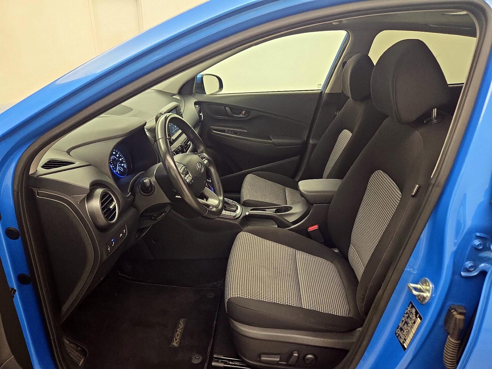 Thumbnail: 2021 Hyundai Kona - 11
